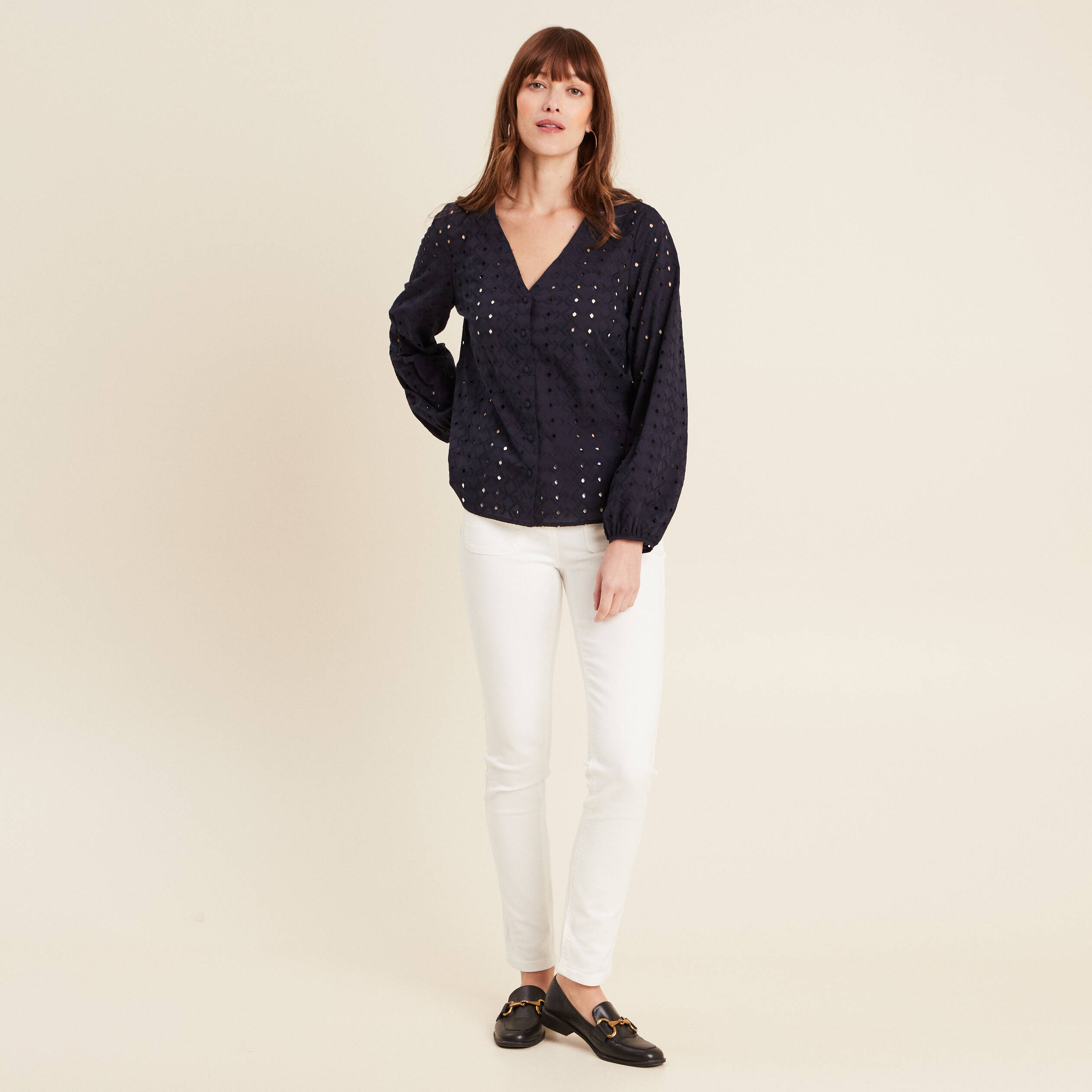 chemise manches 34 brodee bleu fonce femme Chemise manches 3/4 brodée bleu foncé femme