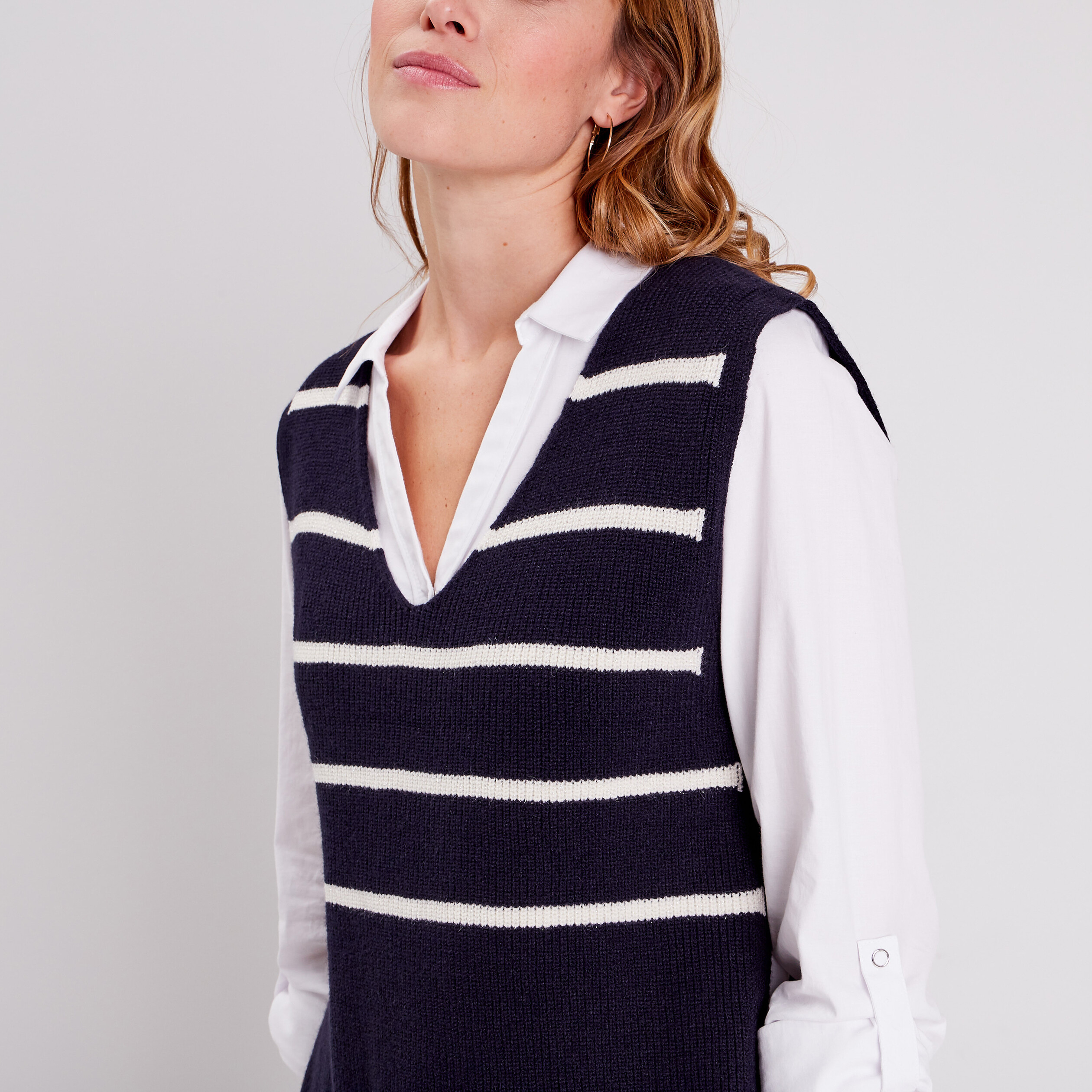 Pull sans manches bleu foncé femme