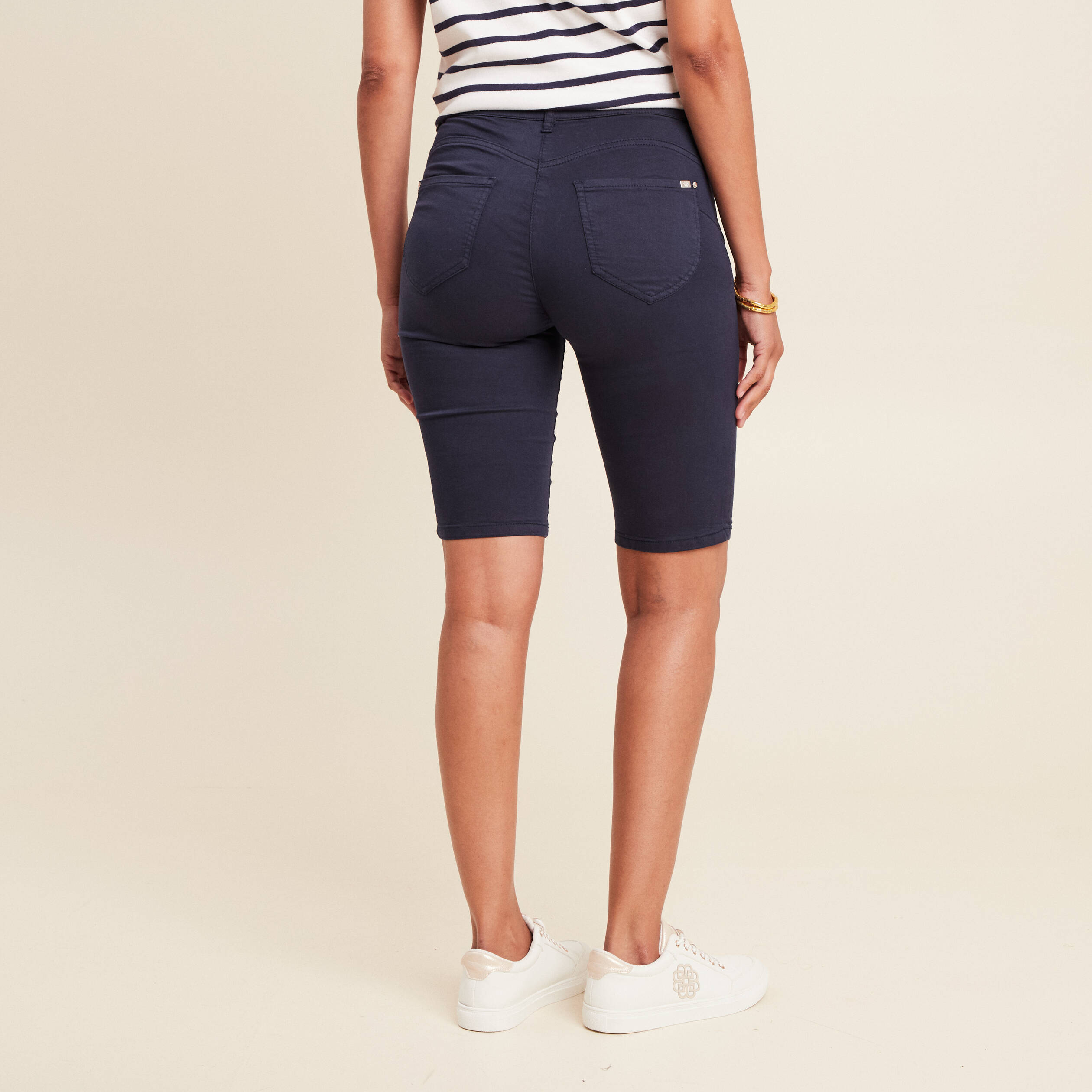 Bermuda magique Le L&eacute;ger bleu marine femme