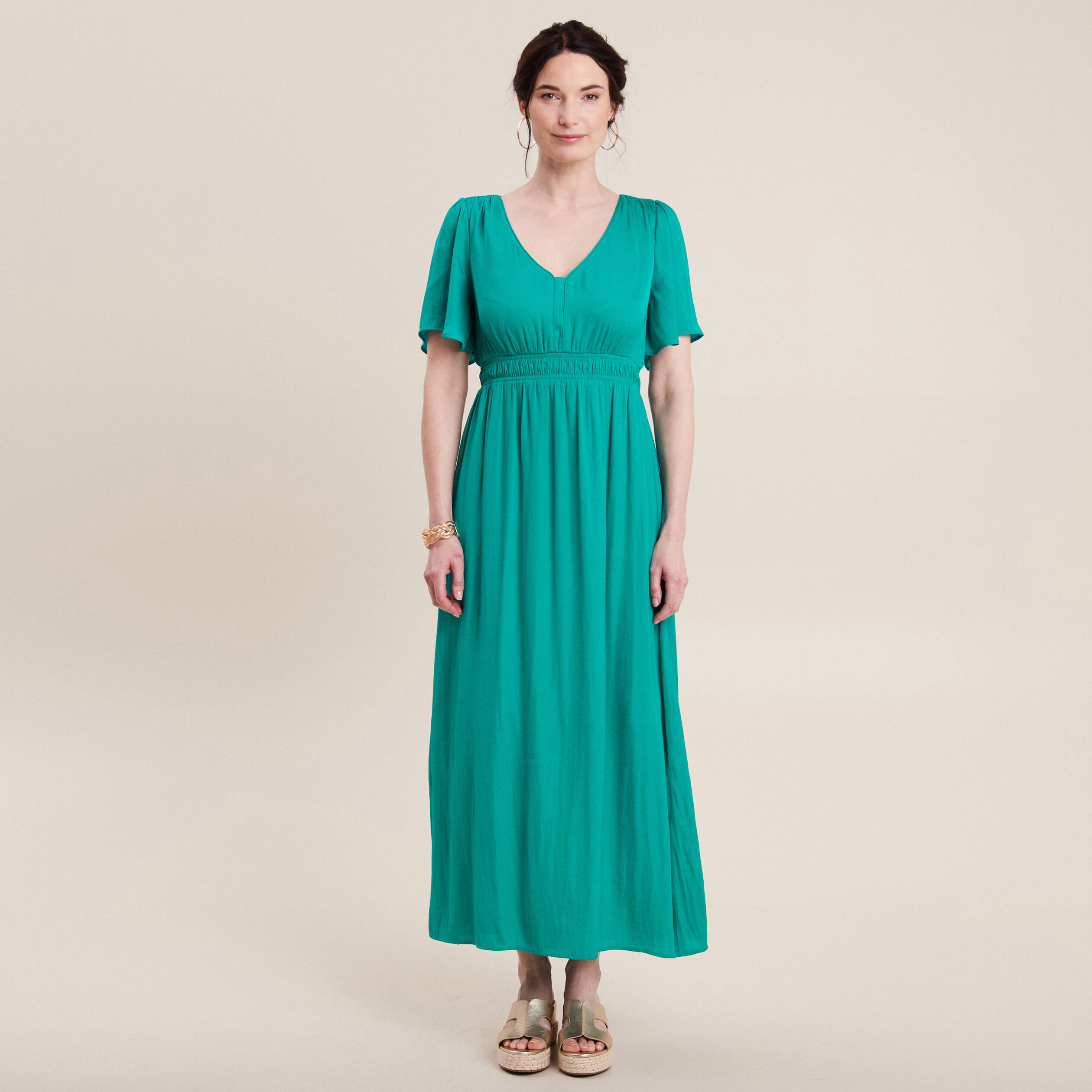 Robe longue &eacute;vas&eacute;e satin bleu turquoise femme
