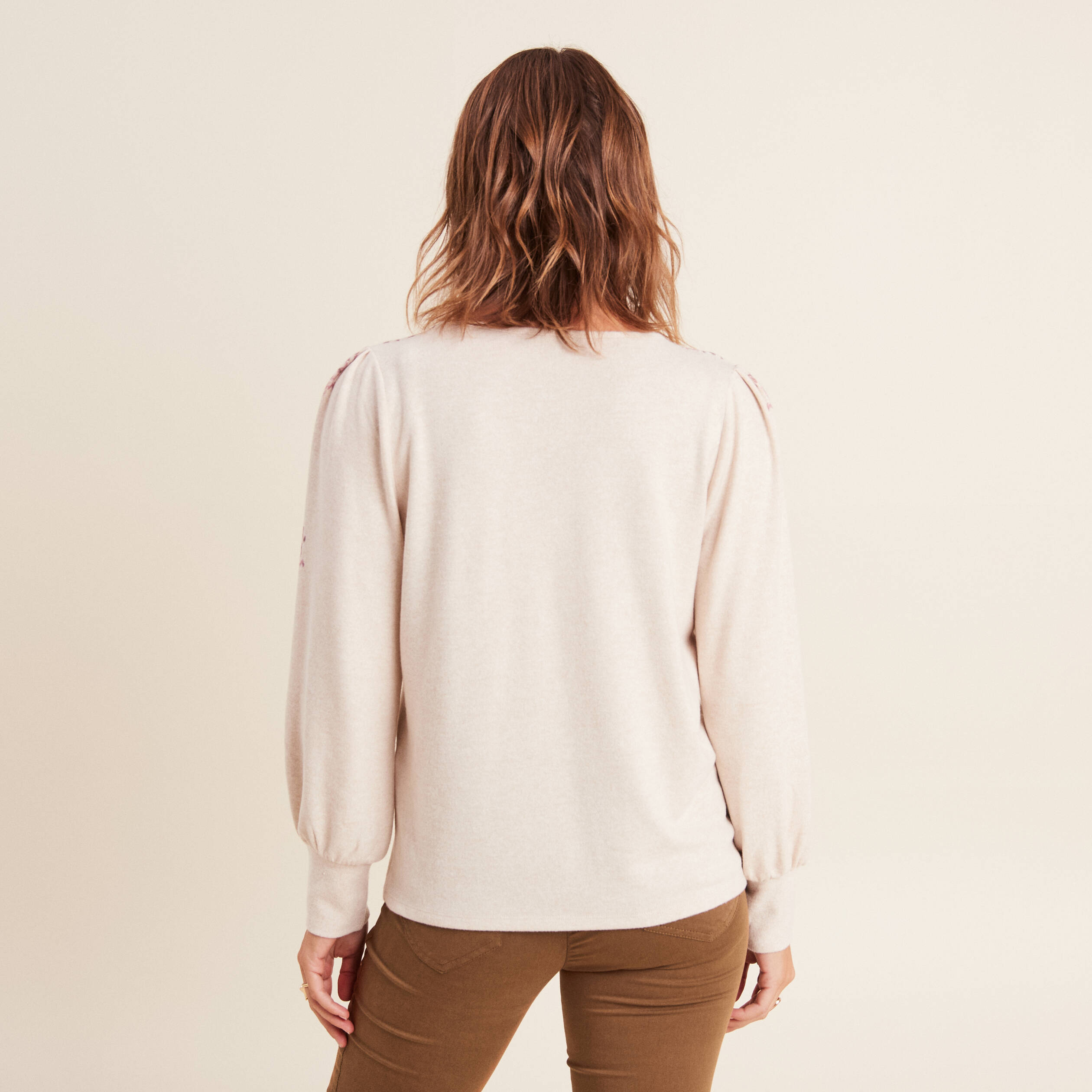 t shirt manches longues creme femme T-shirt manches longues creme femme