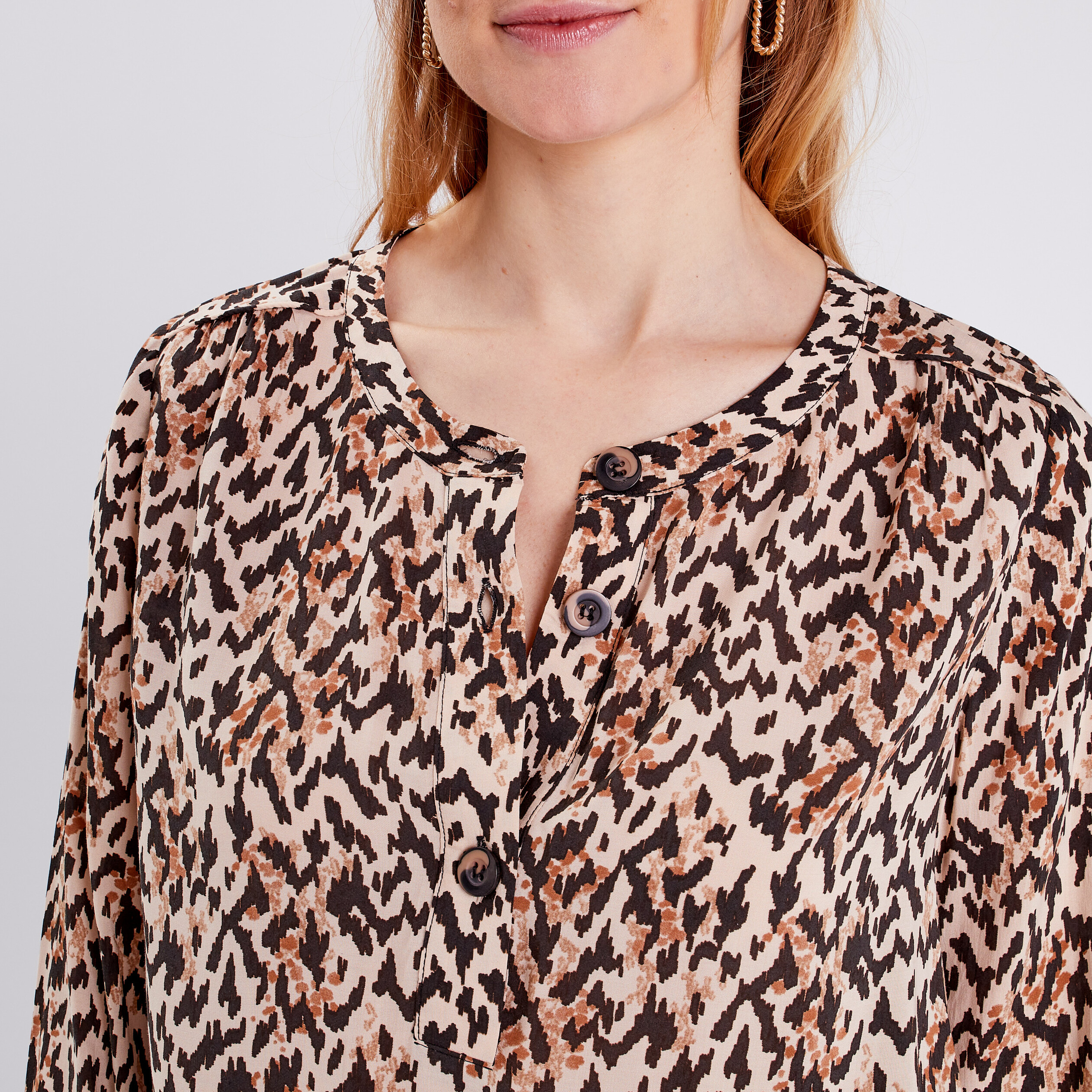 blouse manches longues beige femme Blouse manches longues beige femme