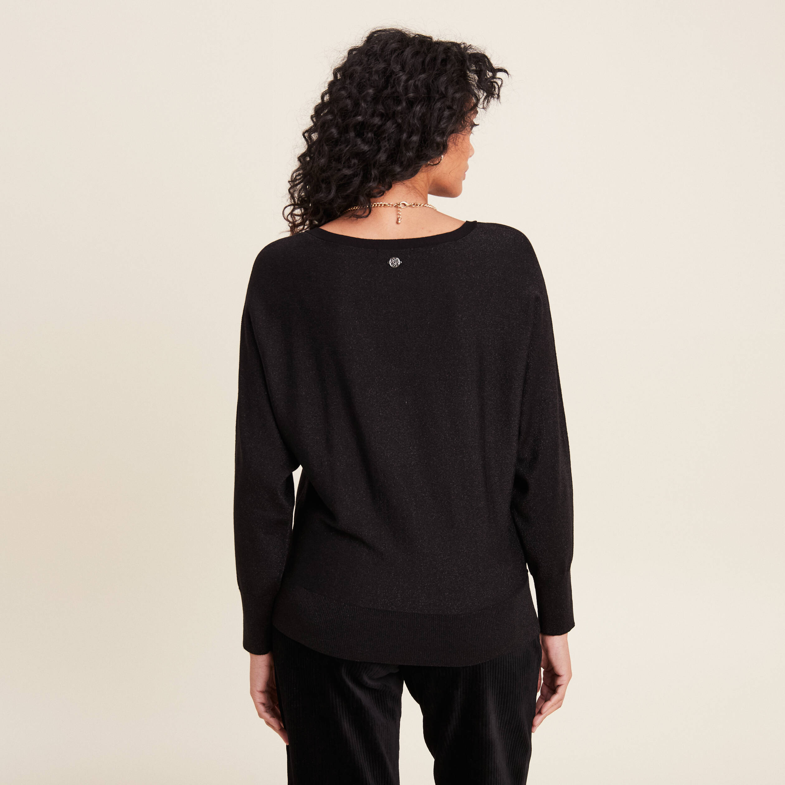 Pull manches longues noir femme