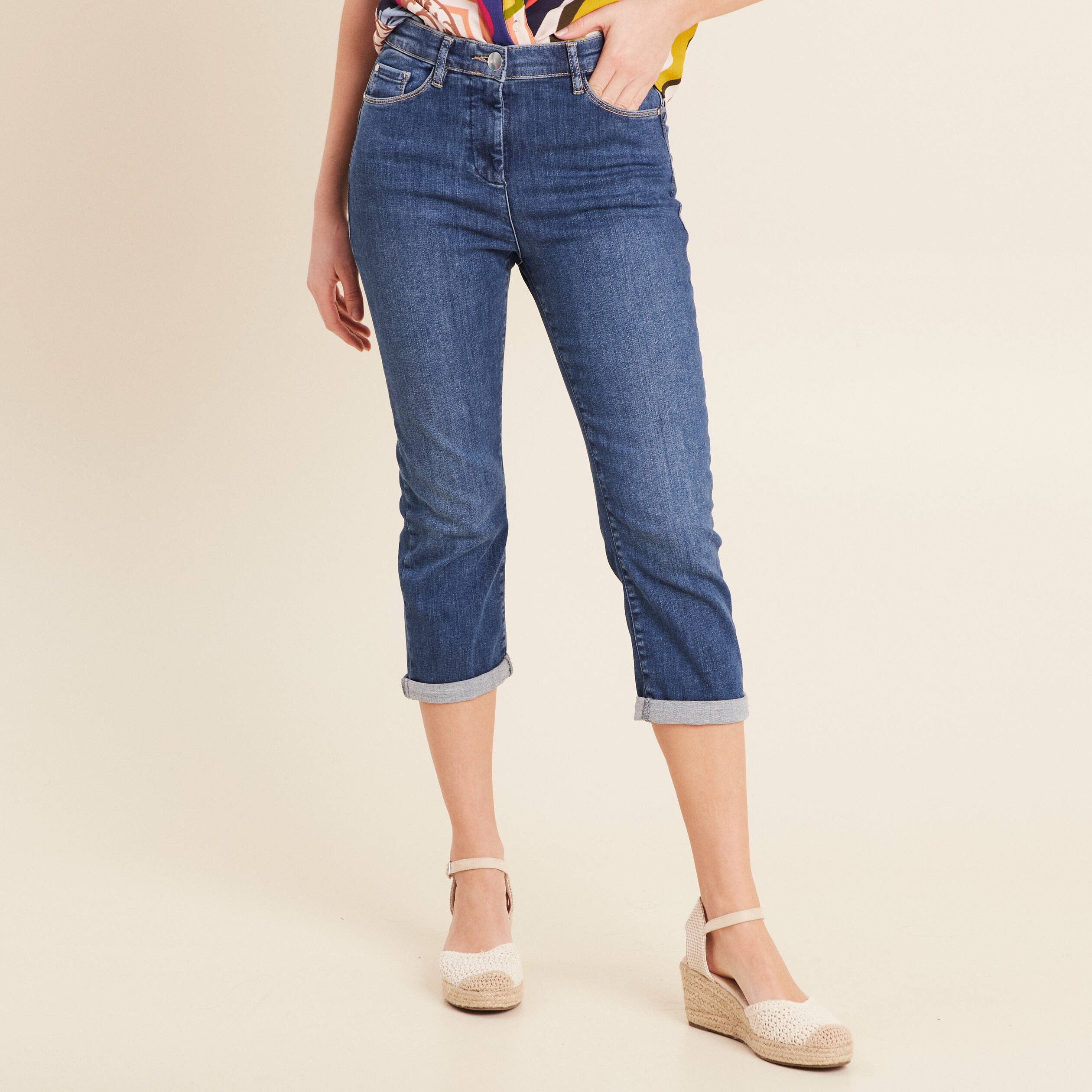 Pantacourt magique L'Unique ajust&eacute; denim double stone femme