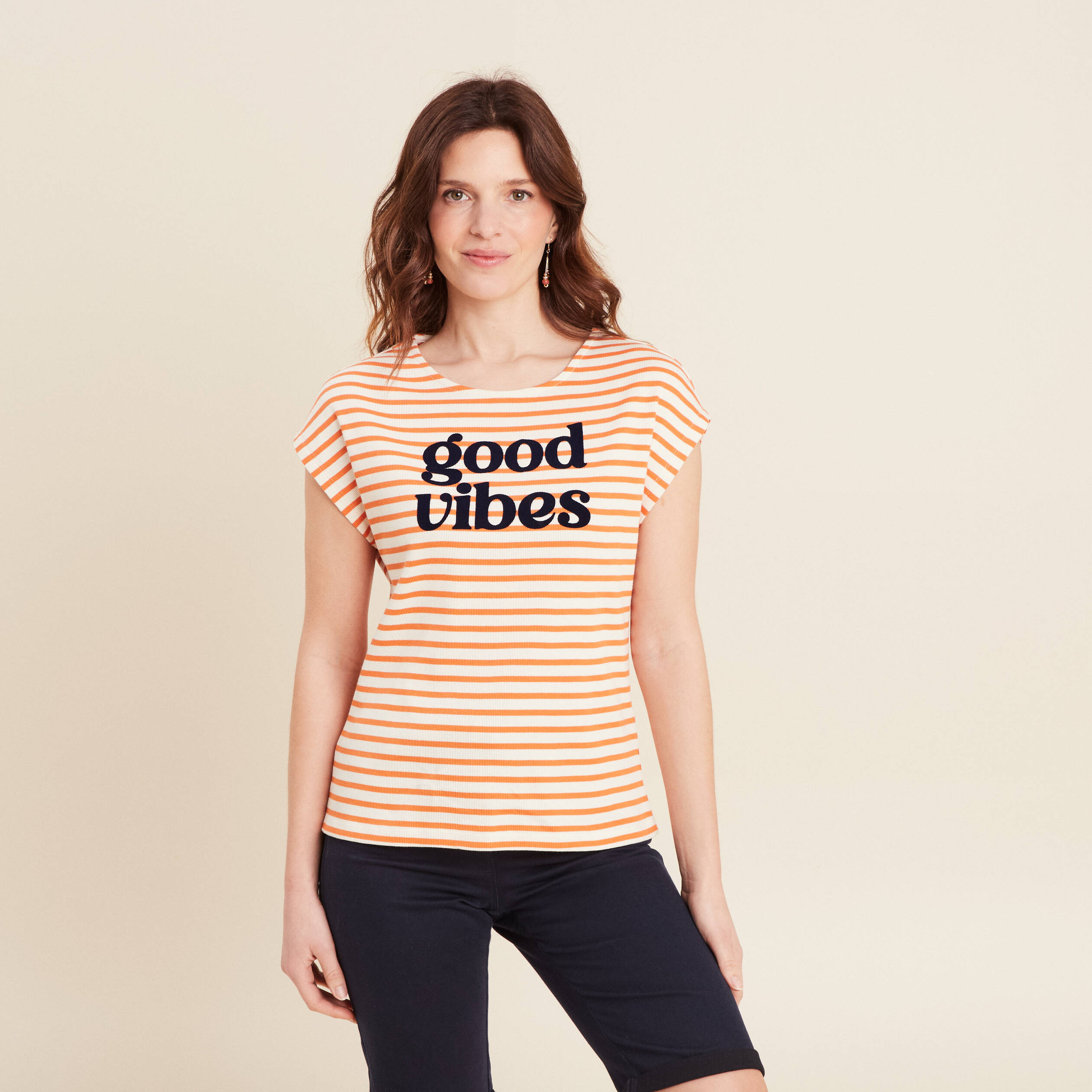 t shirt manches courtes orange abricot femme T-shirt manches courtes orange abricot femme