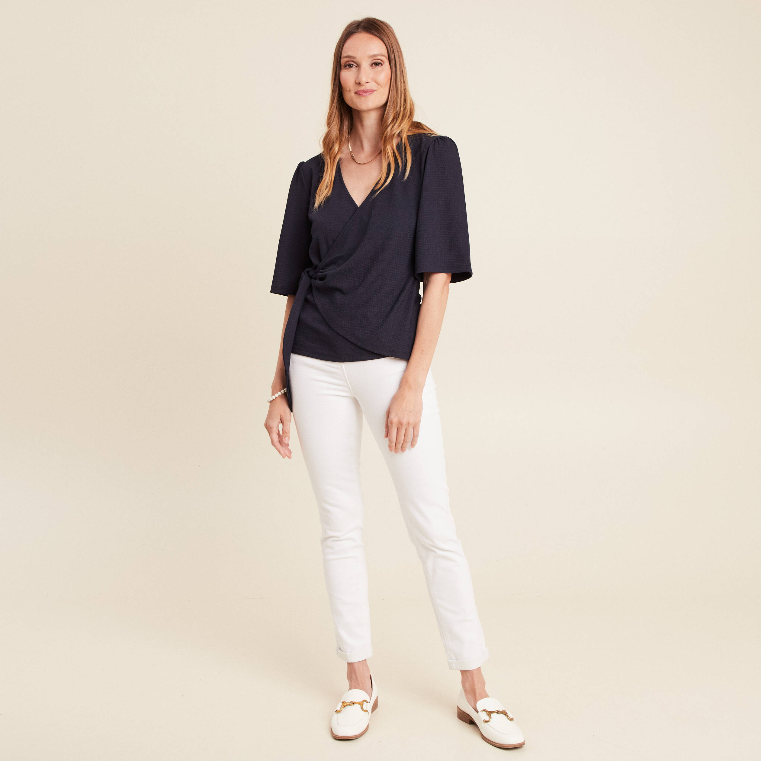 blouse col v manches coude bleu fonce femme Blouse col V manches coude bleu foncé femme