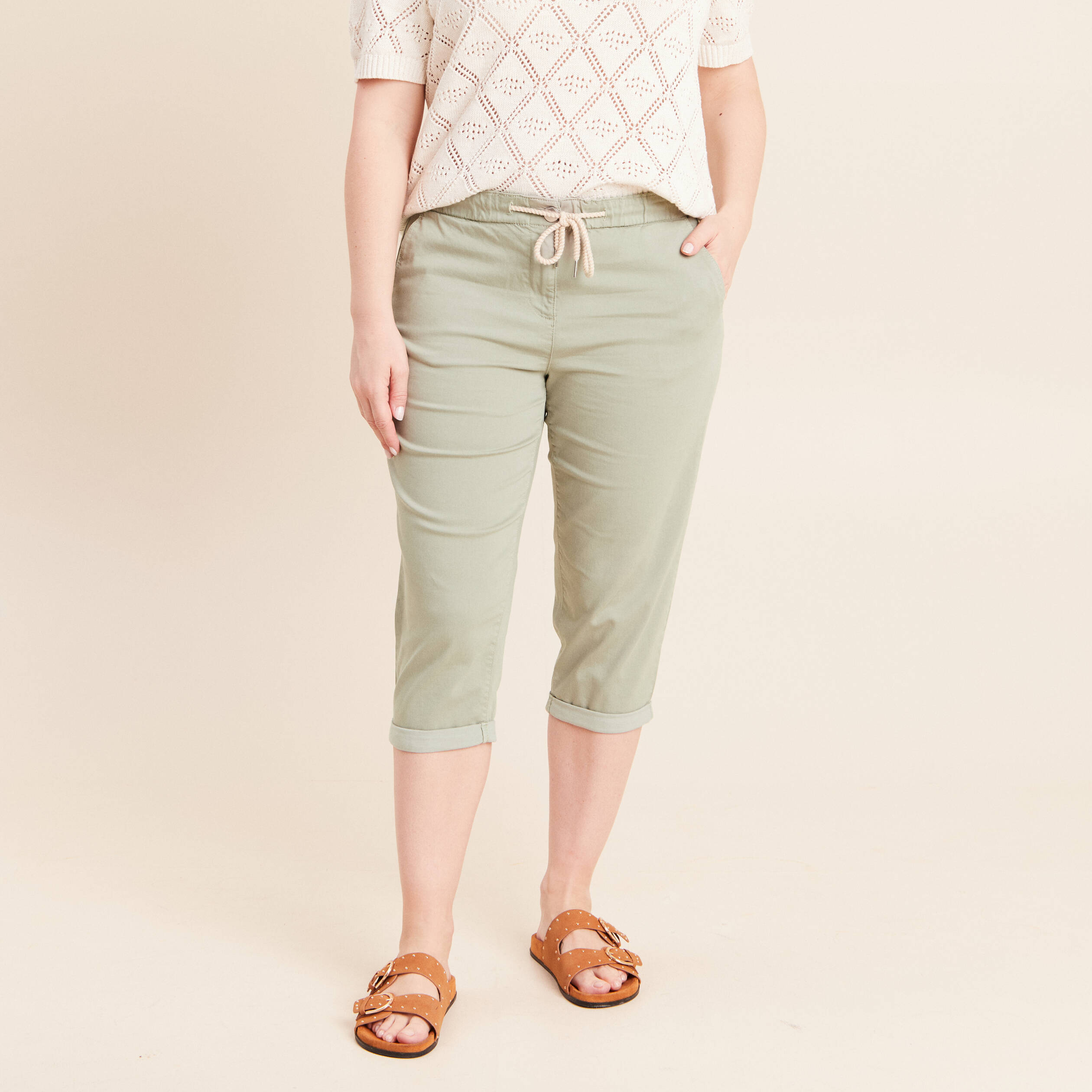 Pantacourt coupe mom large vert clair femme