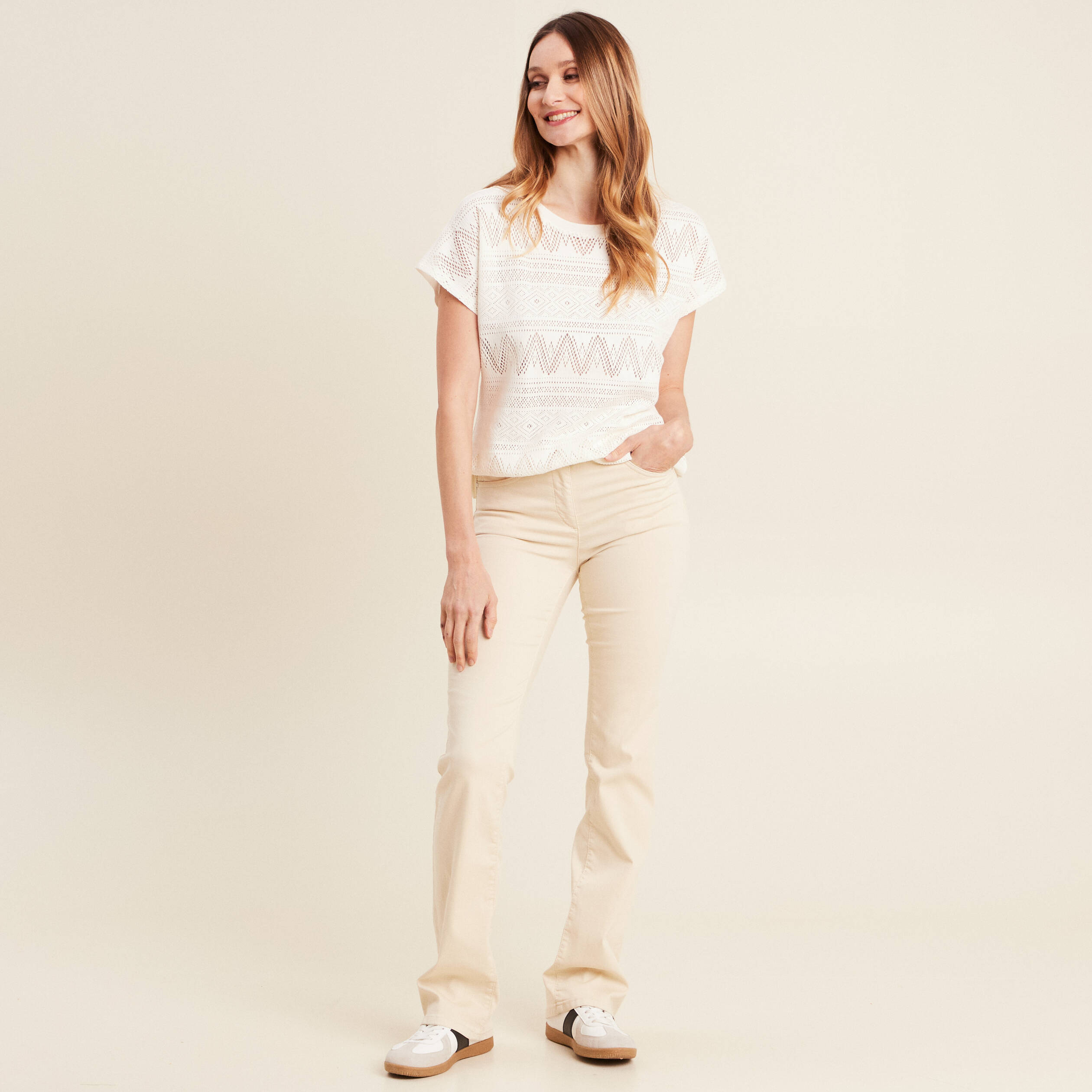 t shirt manches courtes ajoure ecru femme T-shirt manches courtes ajouré ecru femme