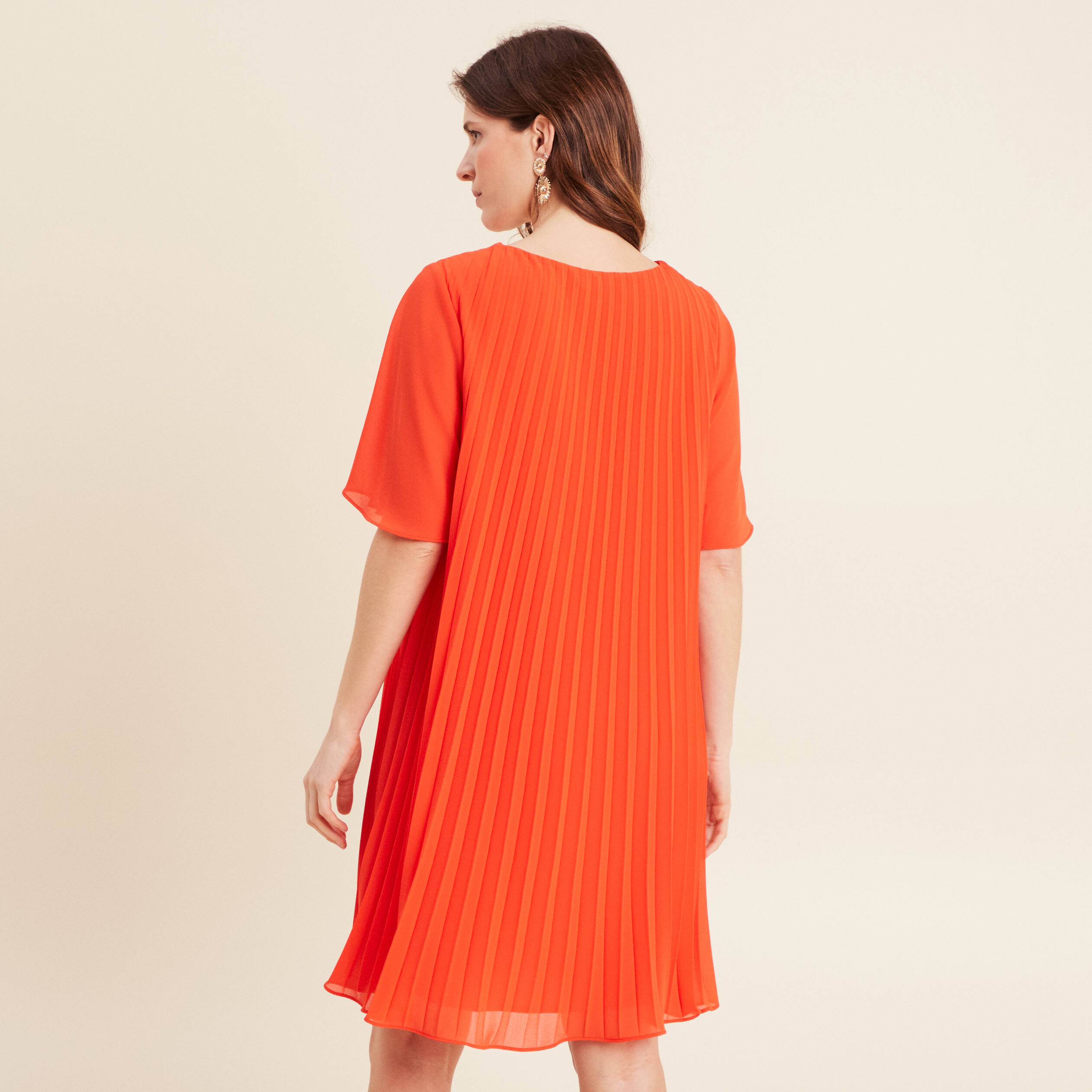robe droite plissee orange fonce femme Robe droite plissée orange foncé femme