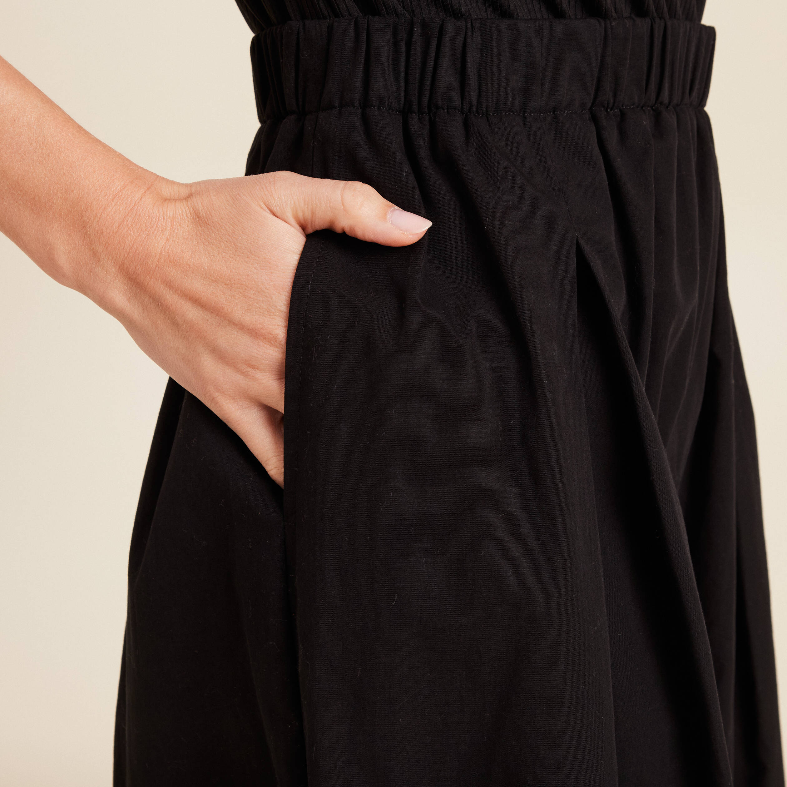 robe longue evasee bi matiere noir femme Robe longue évasée bi-matière noir femme