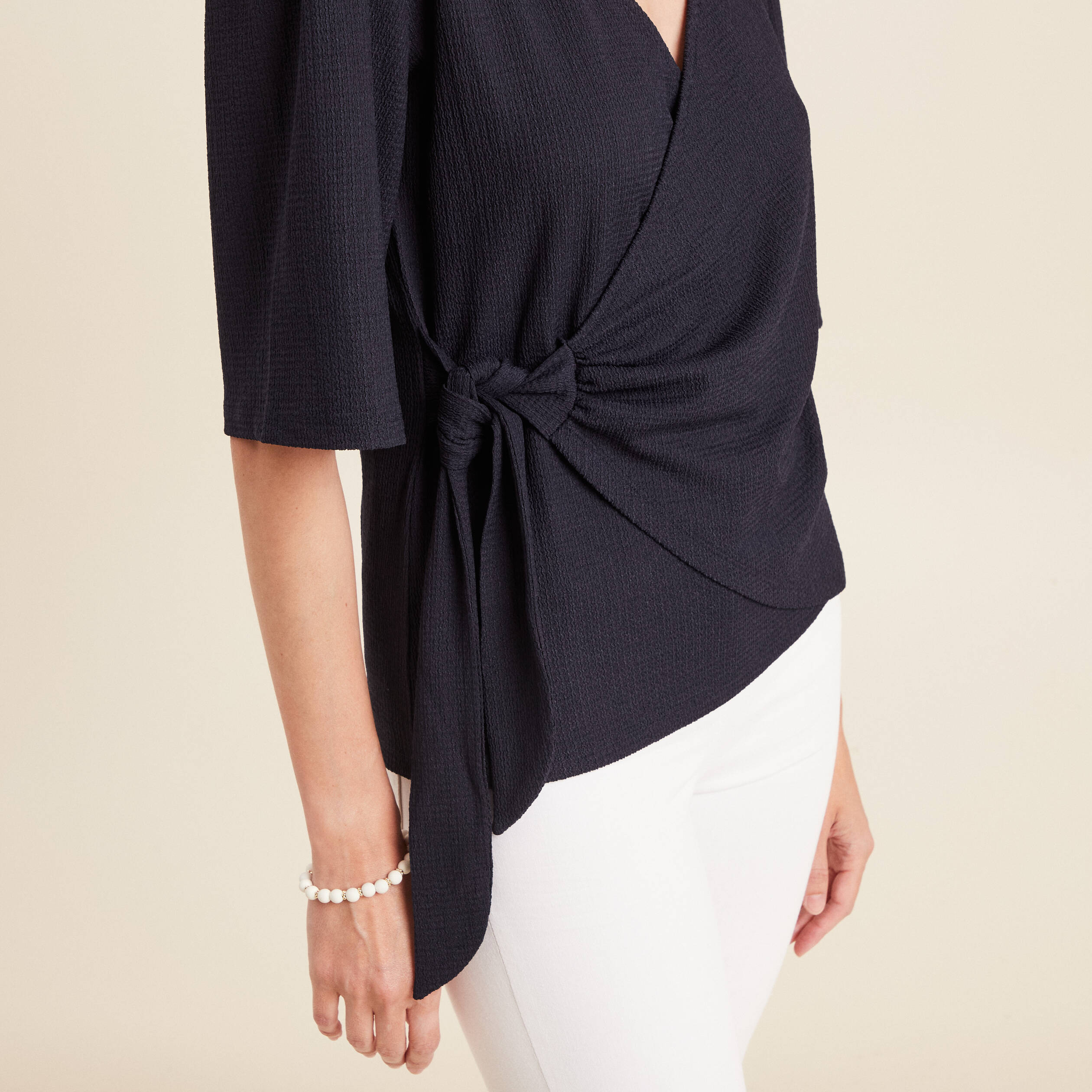 blouse col v manches coude bleu fonce femme Blouse col V manches coude bleu foncé femme