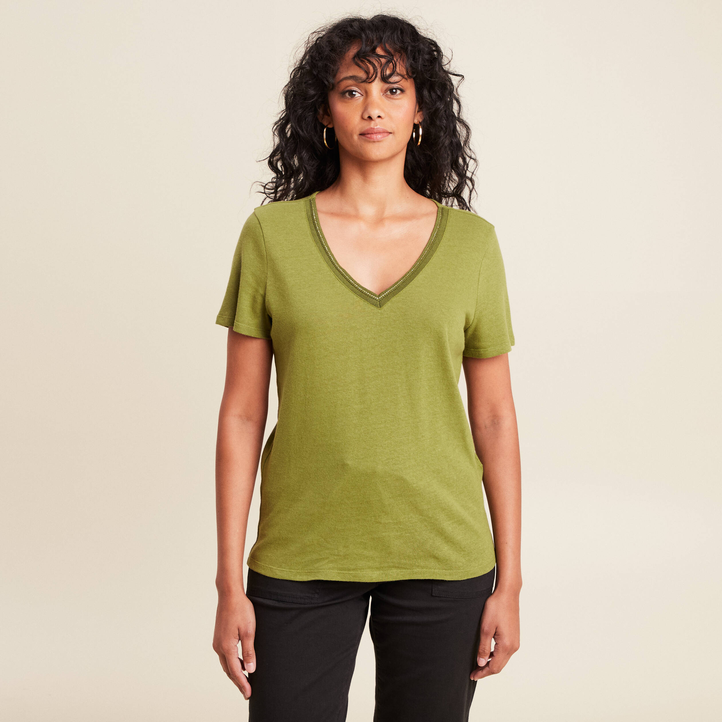 t shirt manches courtes col en v vert femme T-shirt manches courtes col en V vert femme