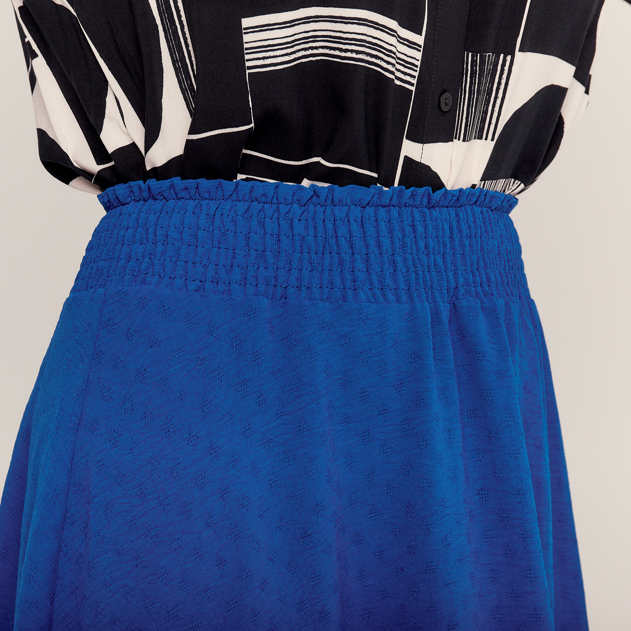 Jupe longue évasée asymétrique bleu electrique femme