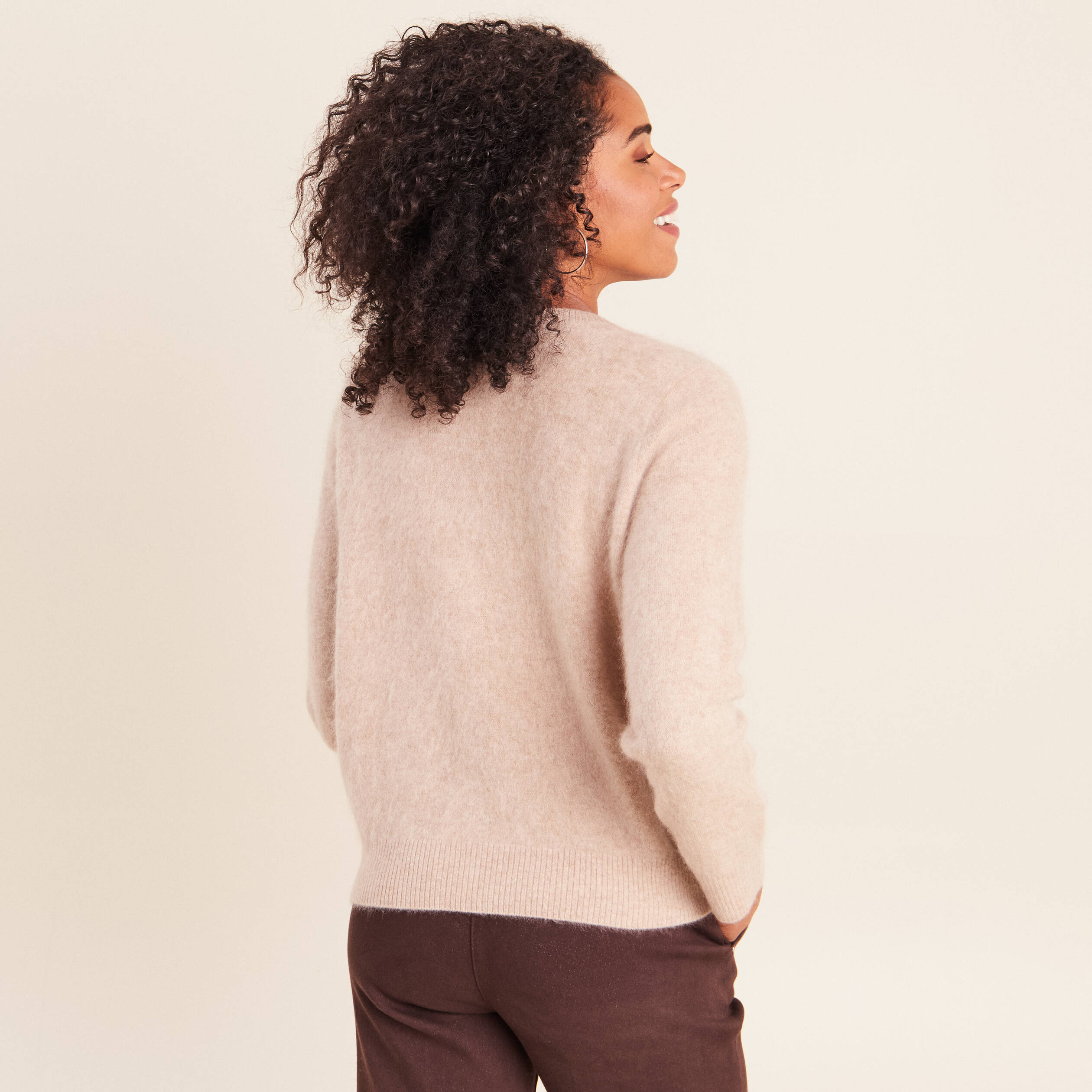 Gilet col rond sable femme