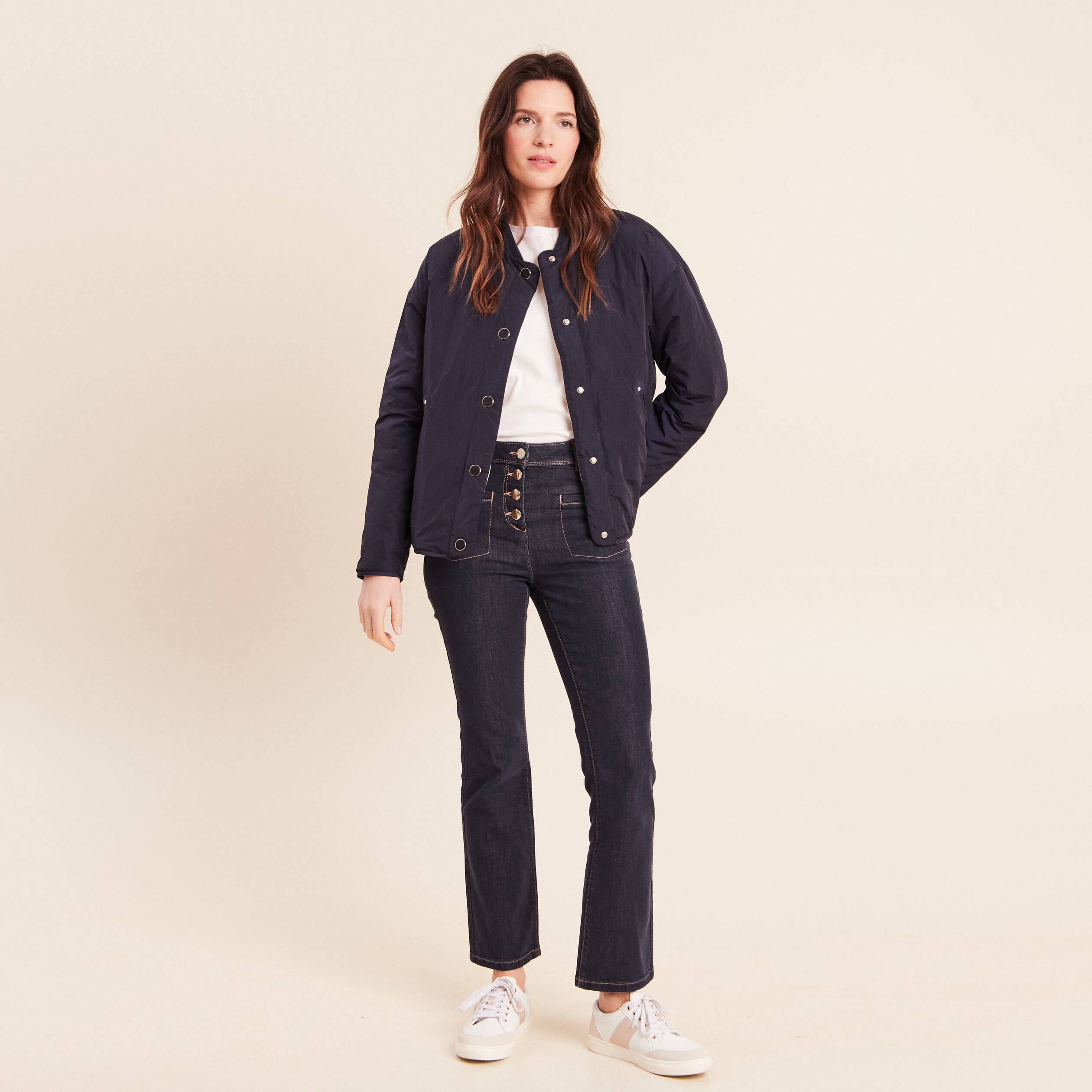 Jean raccourci coupe bootcut denim brut femme