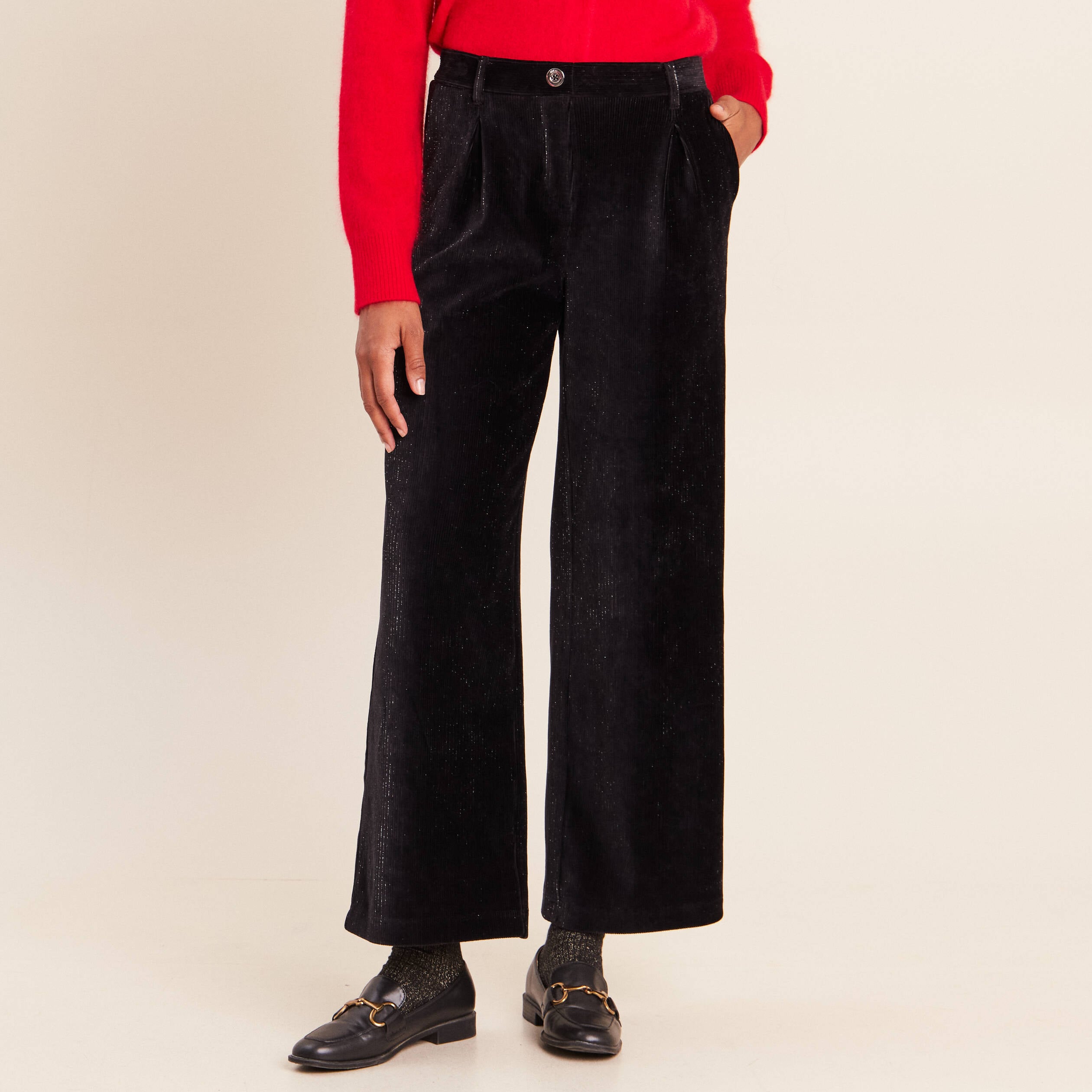 Pantalon en velours noir femme