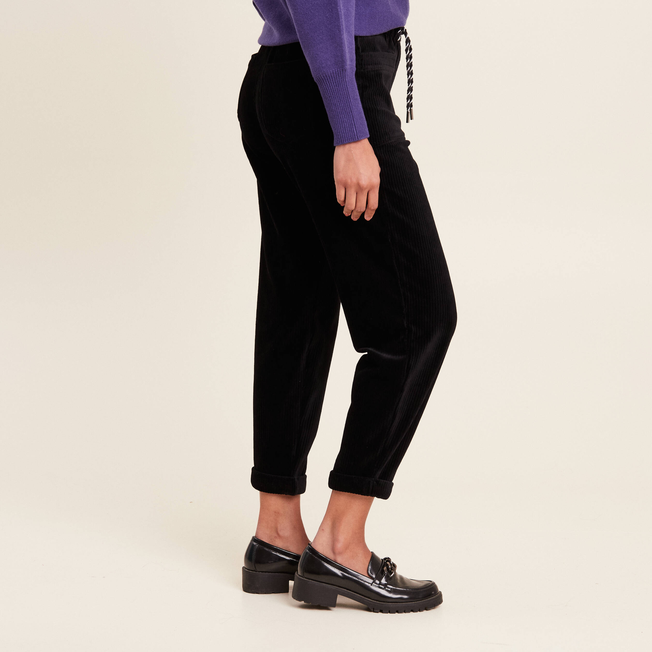pantalon paperbag velours noir femme Pantalon paperbag velours noir femme