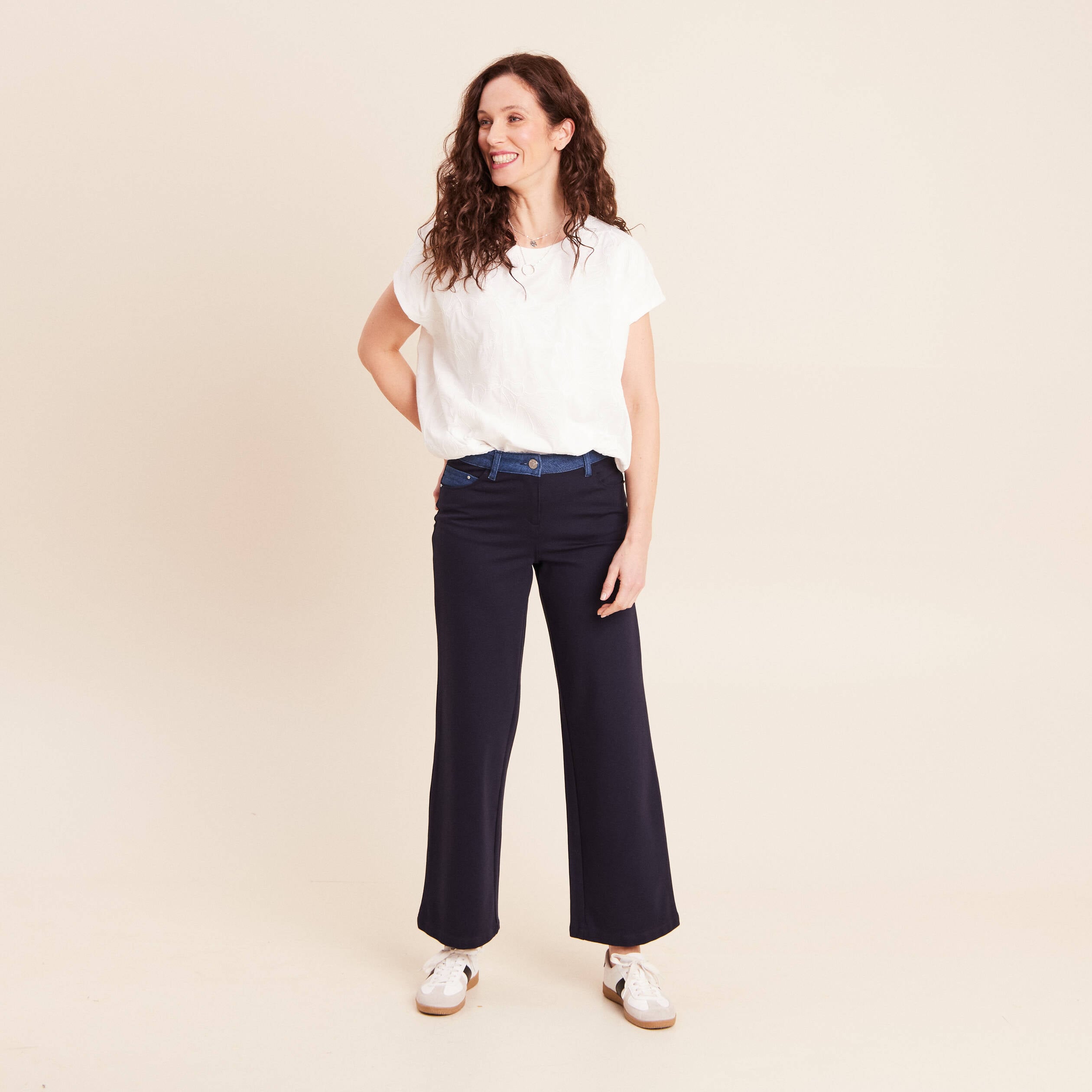 Pantalon large bi-mati&egrave;re bleu fonc&eacute; femme