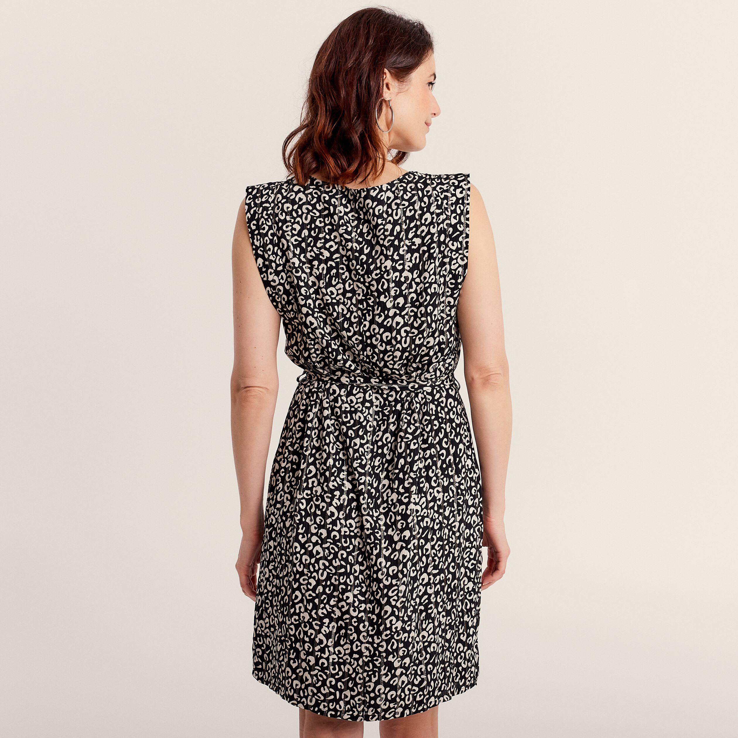 robe droite ceinturee noir femme Robe droite ceinturée noir femme
