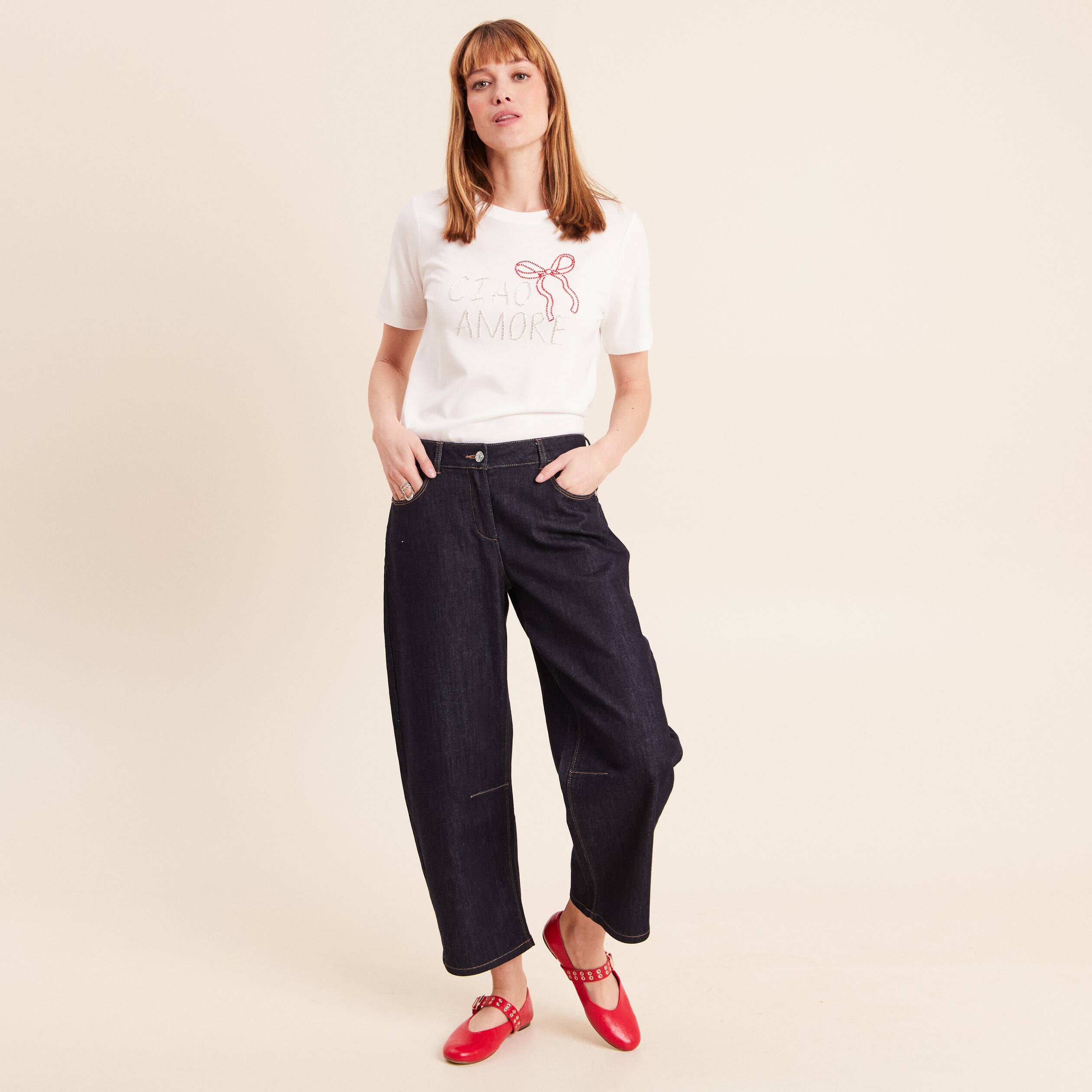 T-shirt col rond manches courtes brod&eacute; ecru femme
