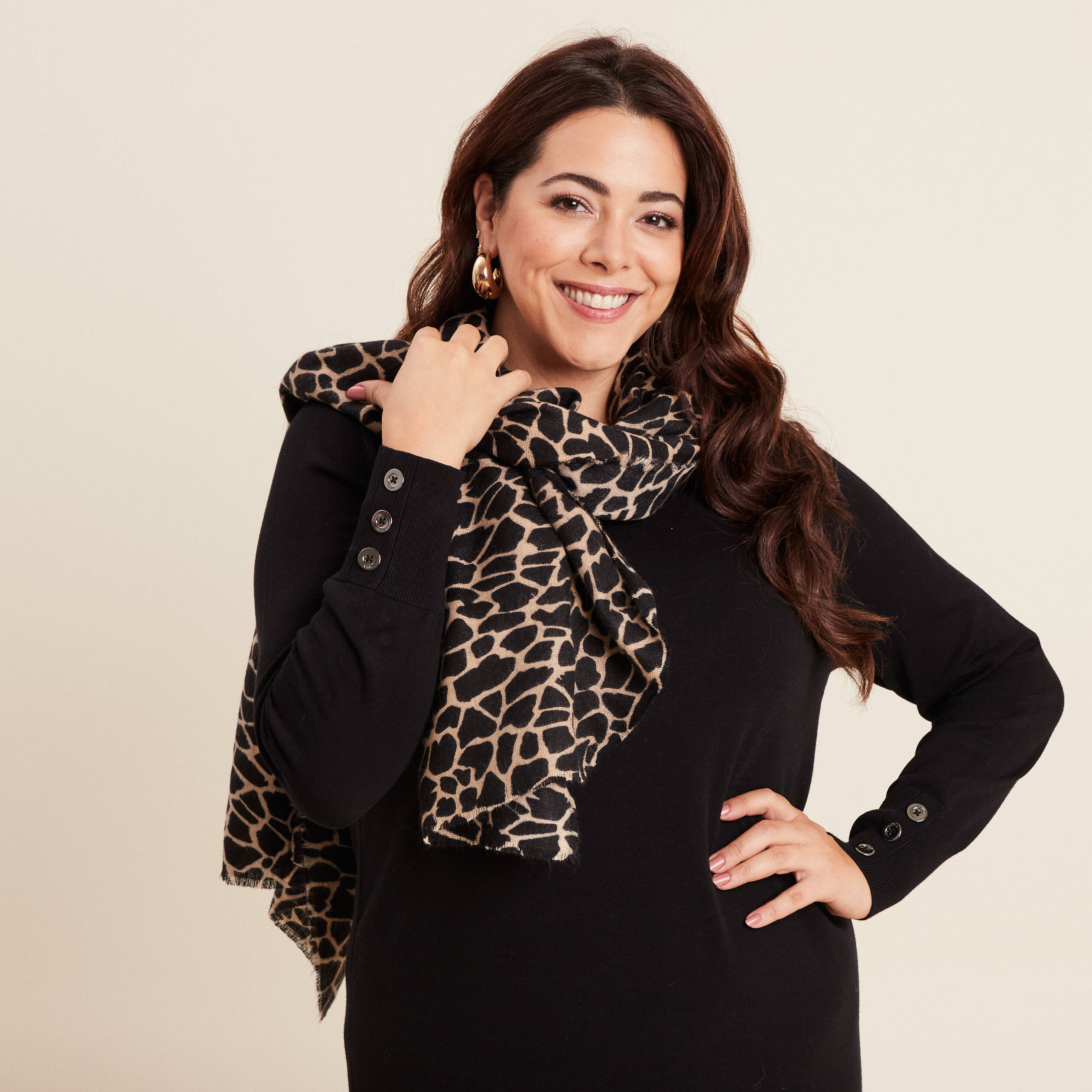 &Eacute;tole chaude noir femme