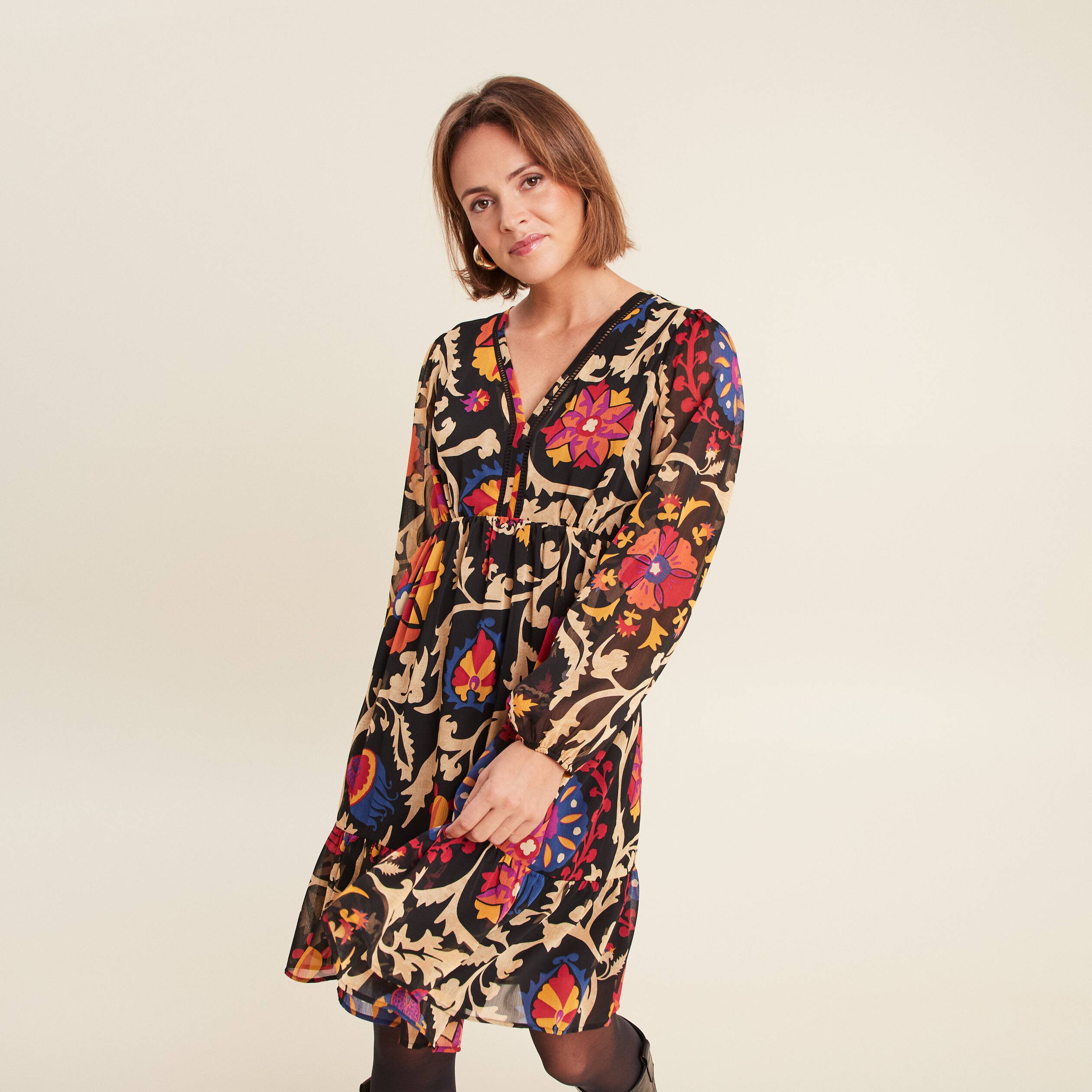 robe evasee manches longues noir femme Robe évasée manches longues noir femme