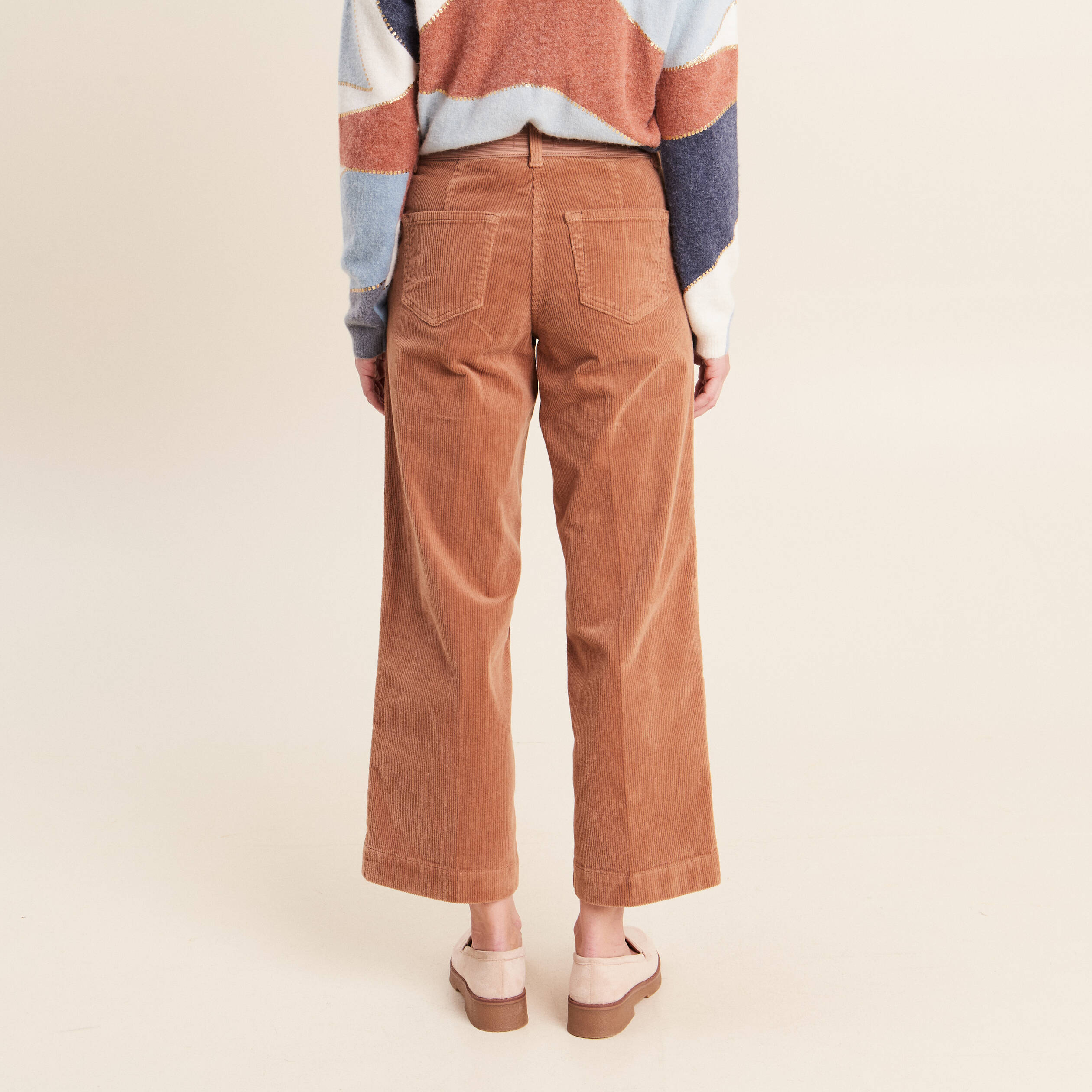 Pantalon large velours c&ocirc;tel&eacute; marron femme