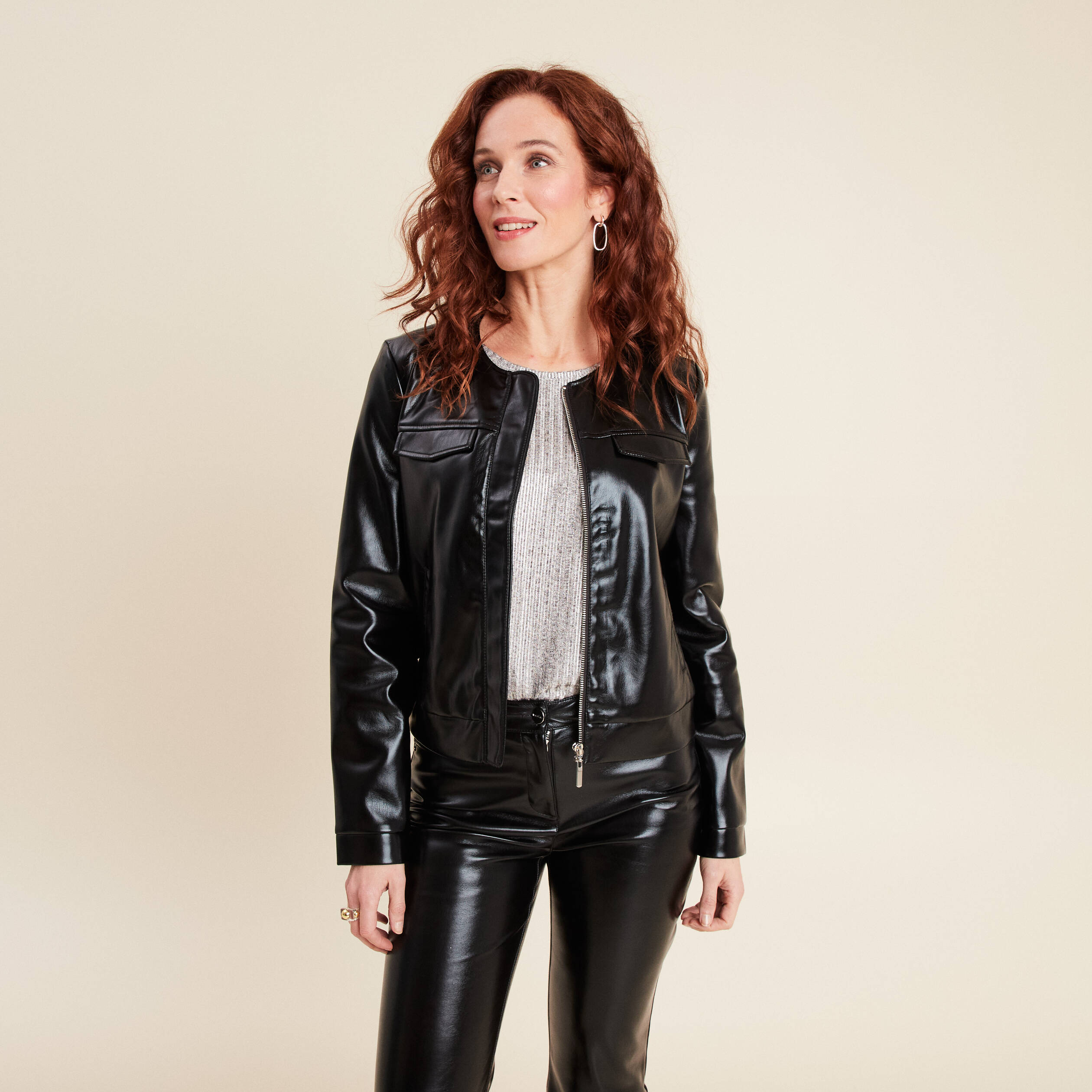 blouson ajuste simili cuir noir femme Blouson ajusté simili cuir noir femme