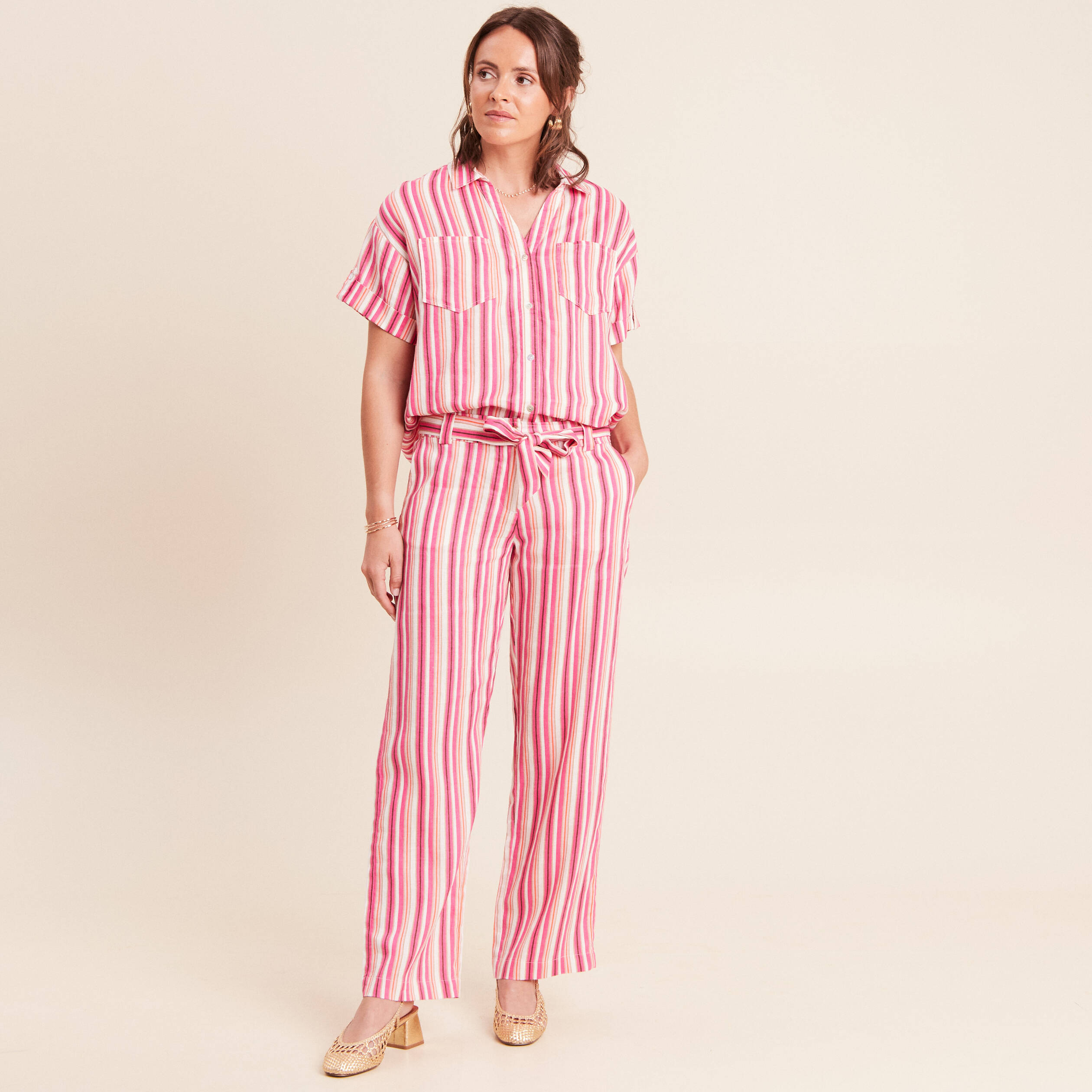 Pantalon coupe large en lin rose femme