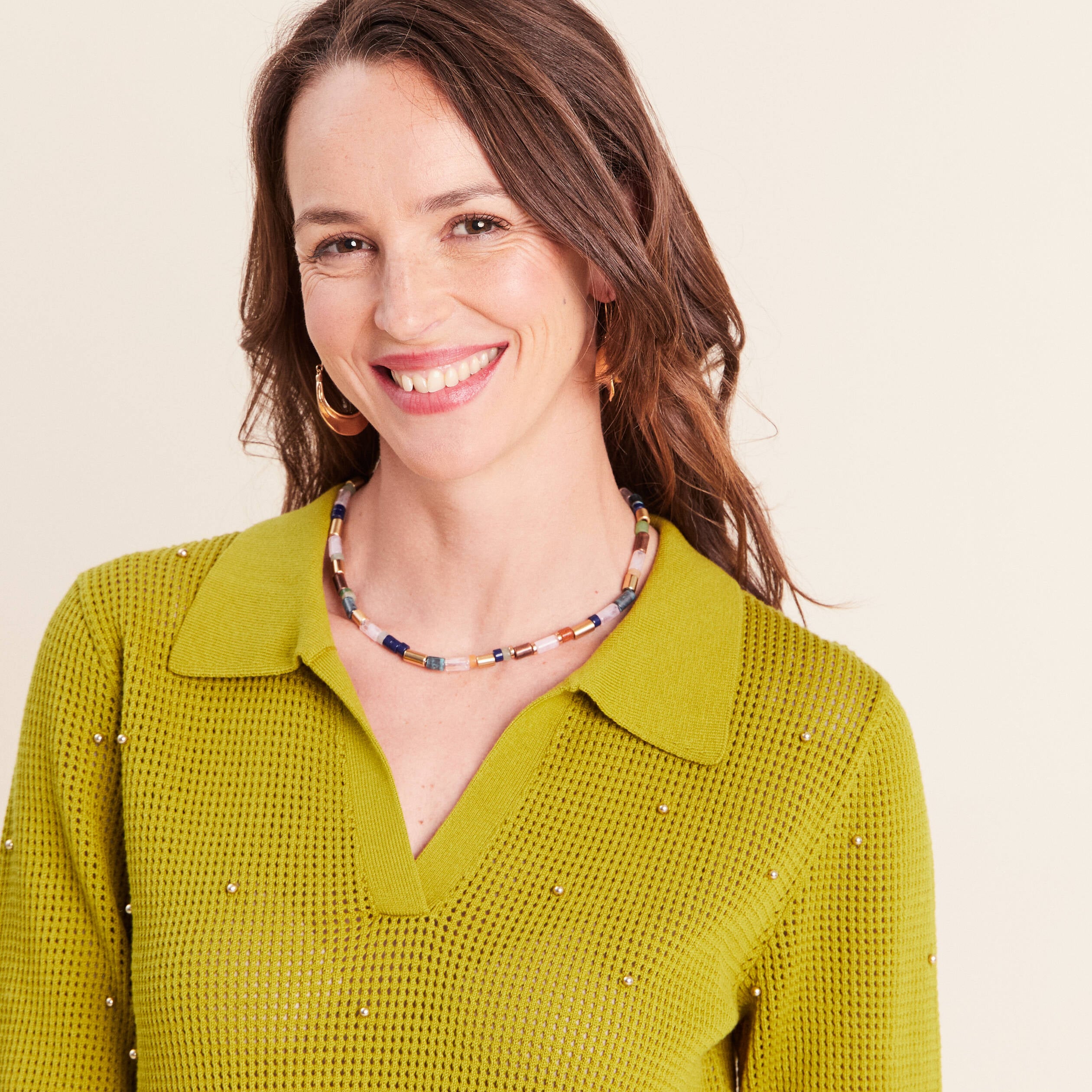 Polo ajour&eacute; col chemise manches courtes vert olive femme