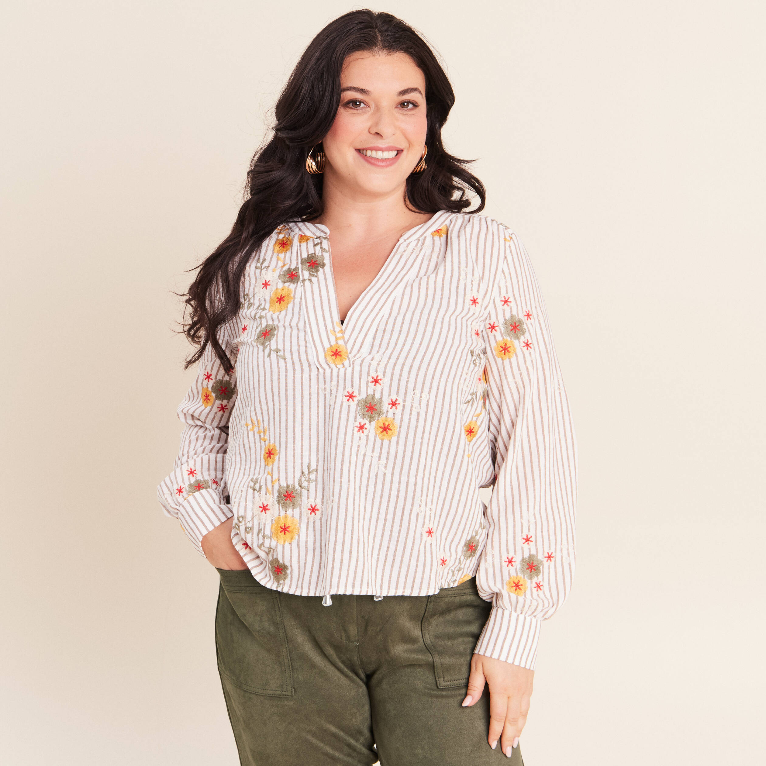Blouse col v manches longues vert femme