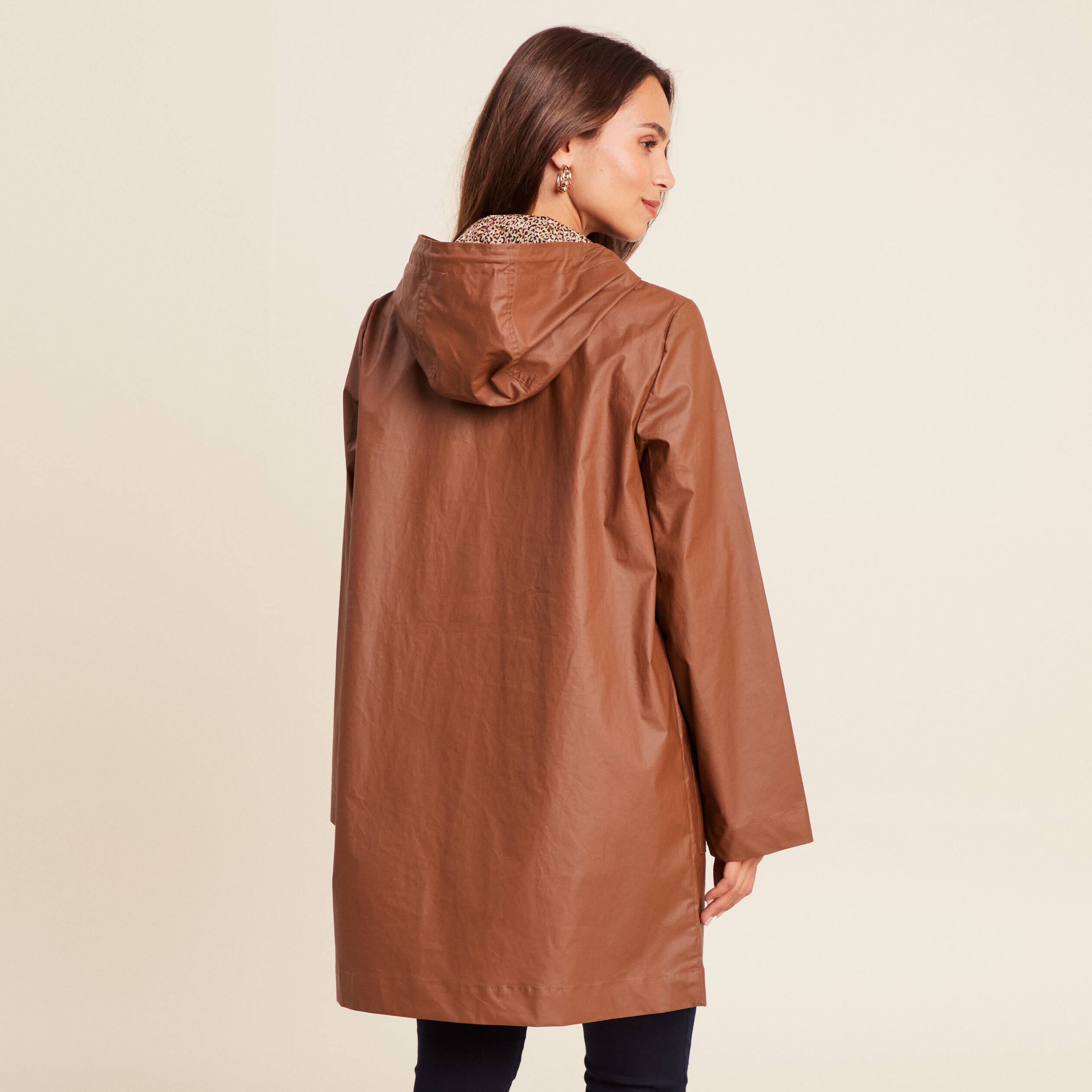 Parka à capuche marron foncé femme