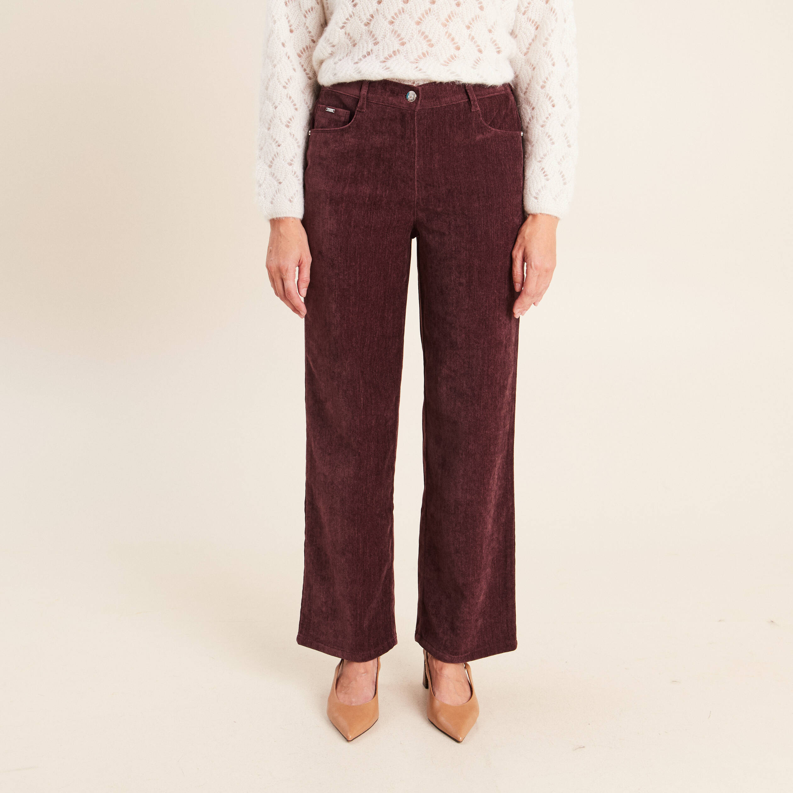 Jean taille haute en velours bordeaux femme