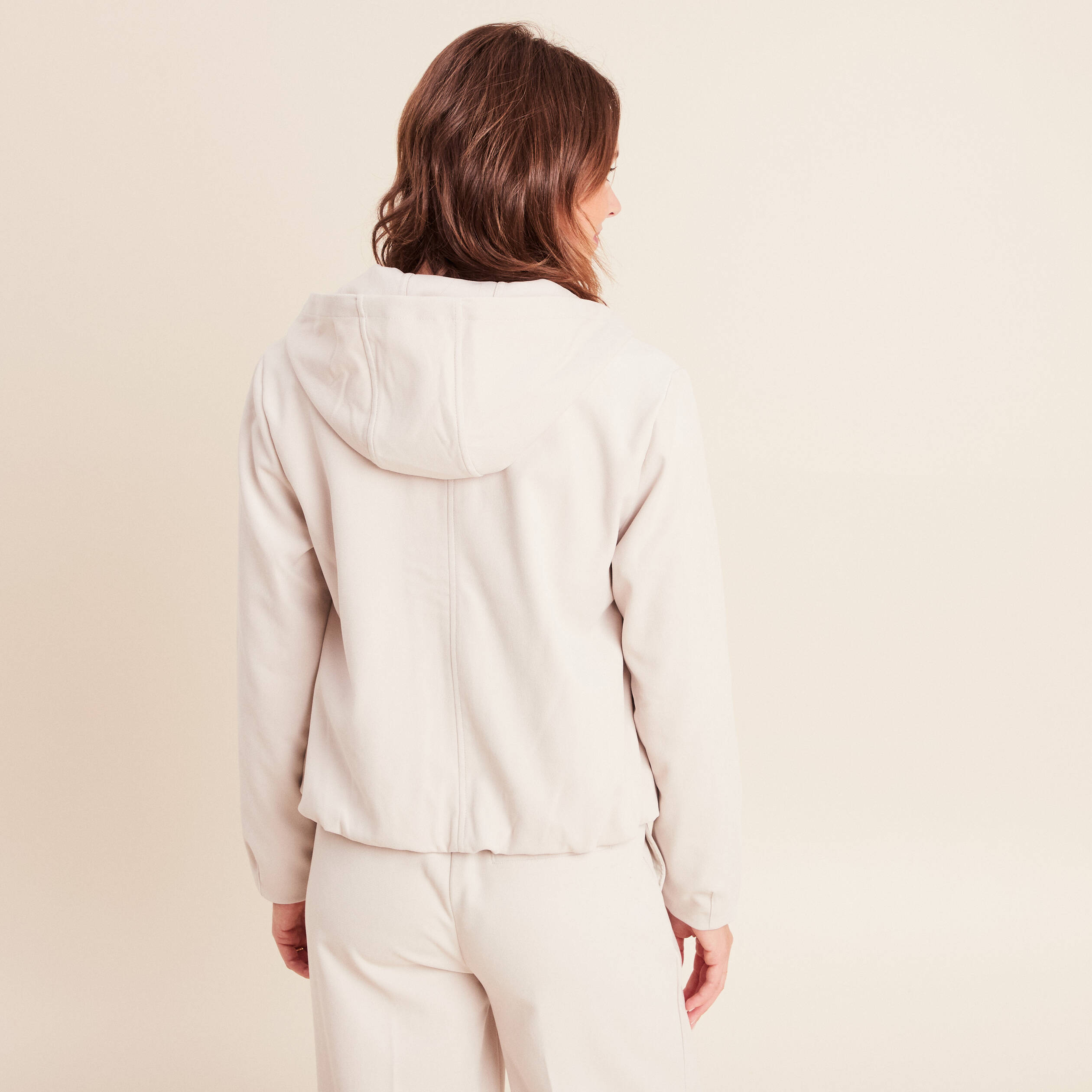 Veste zipp&eacute;e avec capuche sable femme