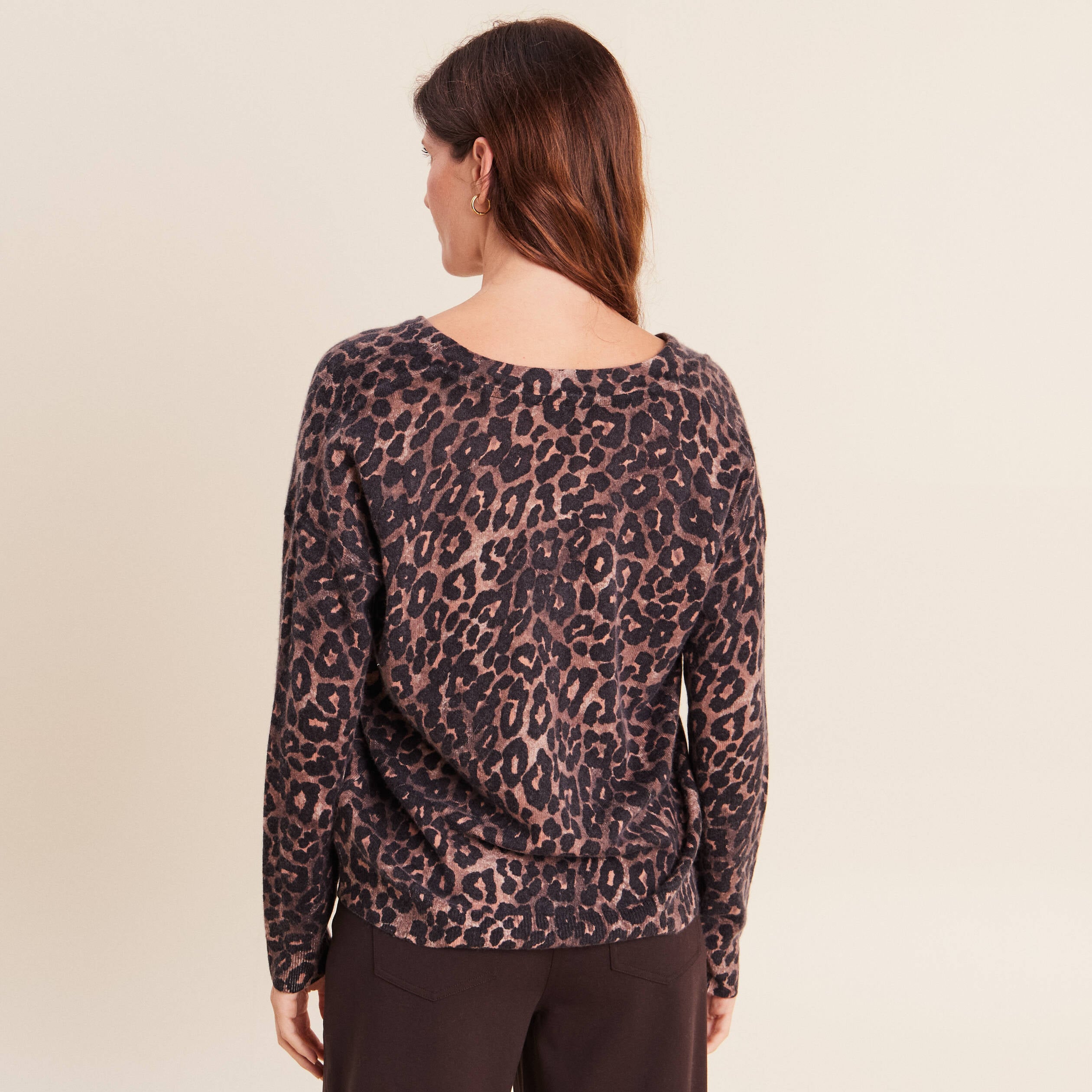 Pull col v marron femme