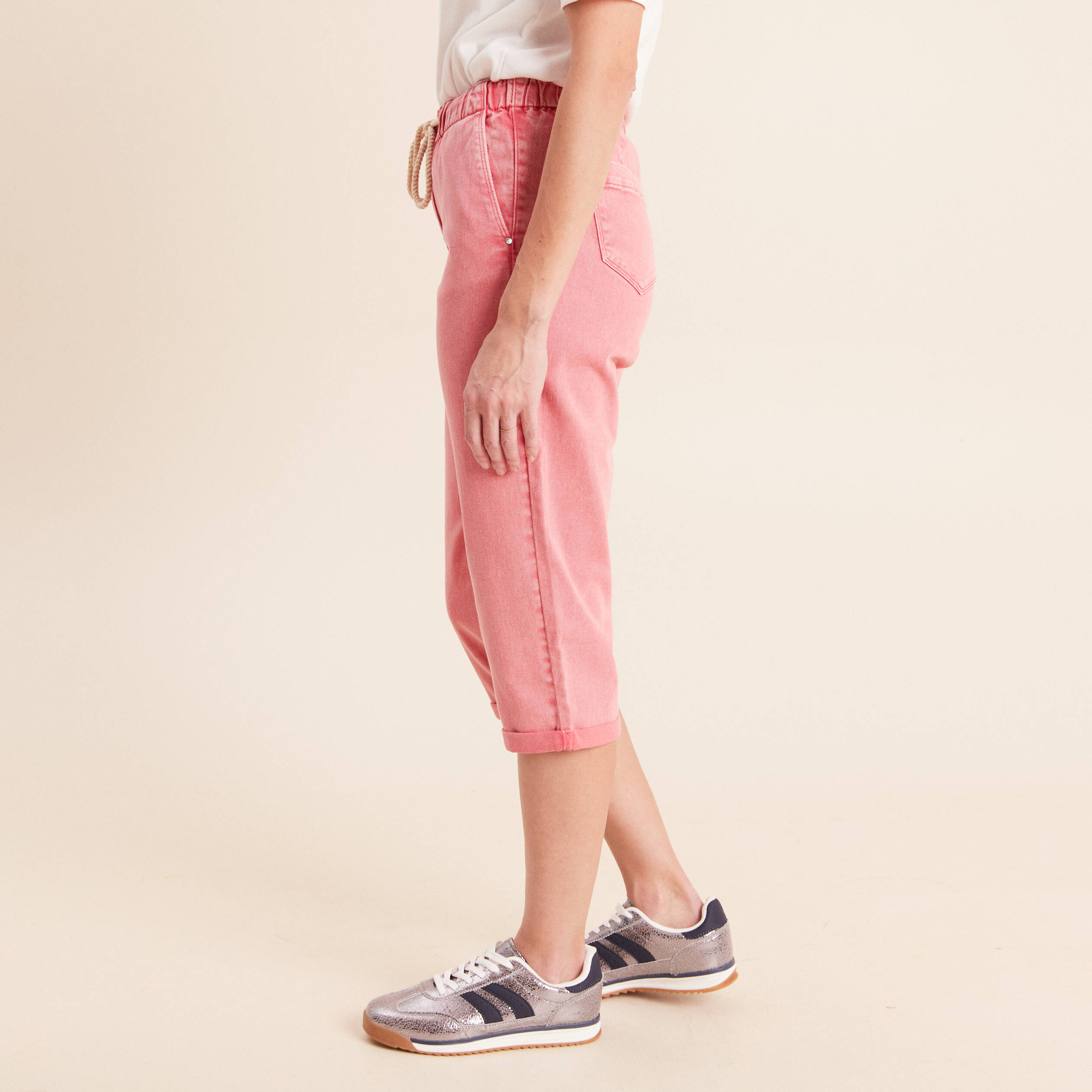Pantacourt coupe mom rose vif femme