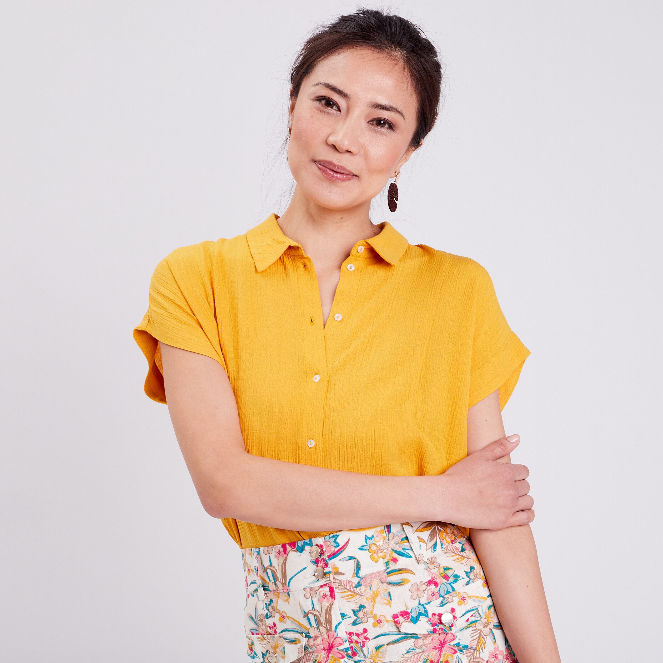 chemise manches courtes jaune moutarde femme Chemise manches courtes jaune moutarde femme