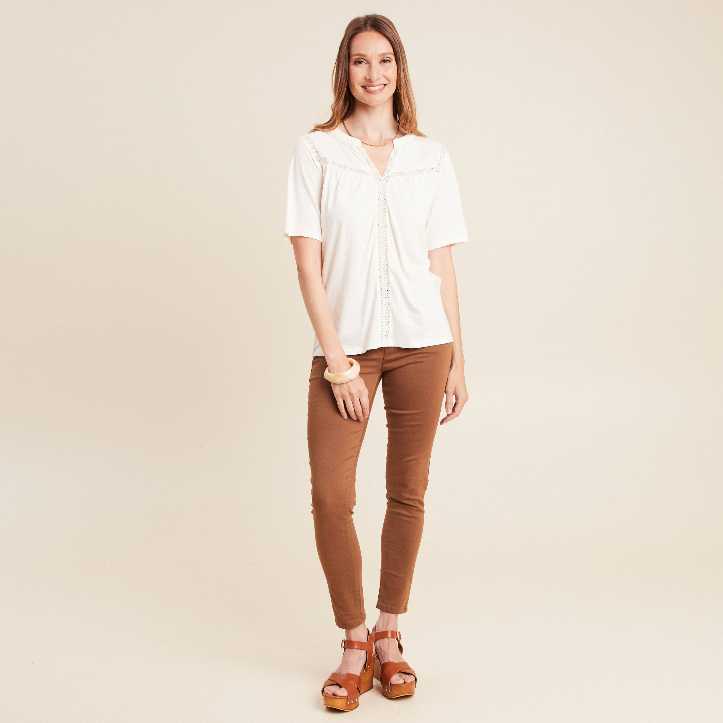 t shirt manches courtes ecru femme T-shirt manches courtes ecru femme