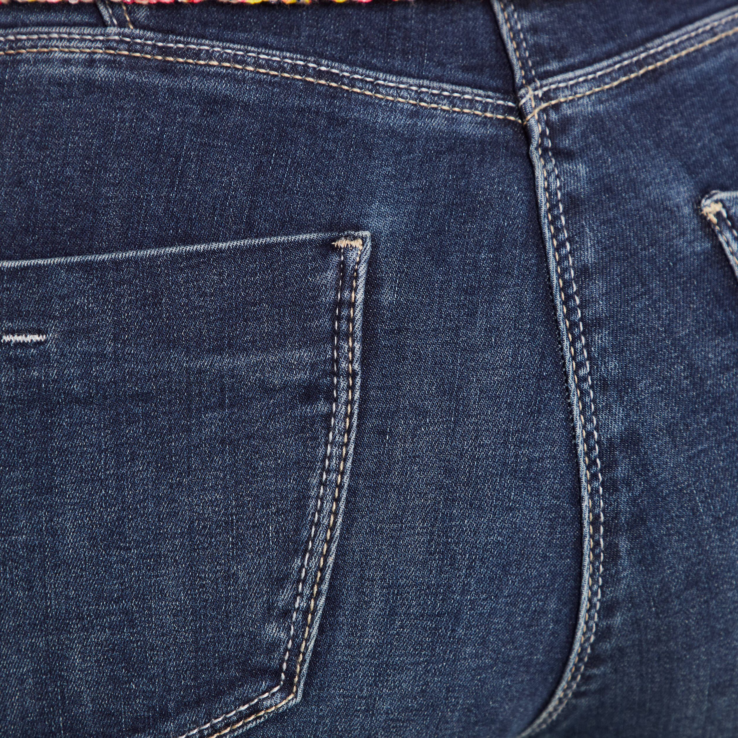 jeans ajuste taille standard 78eme denim brut femme Jeans ajusté taille standard 7/8ème denim brut femme