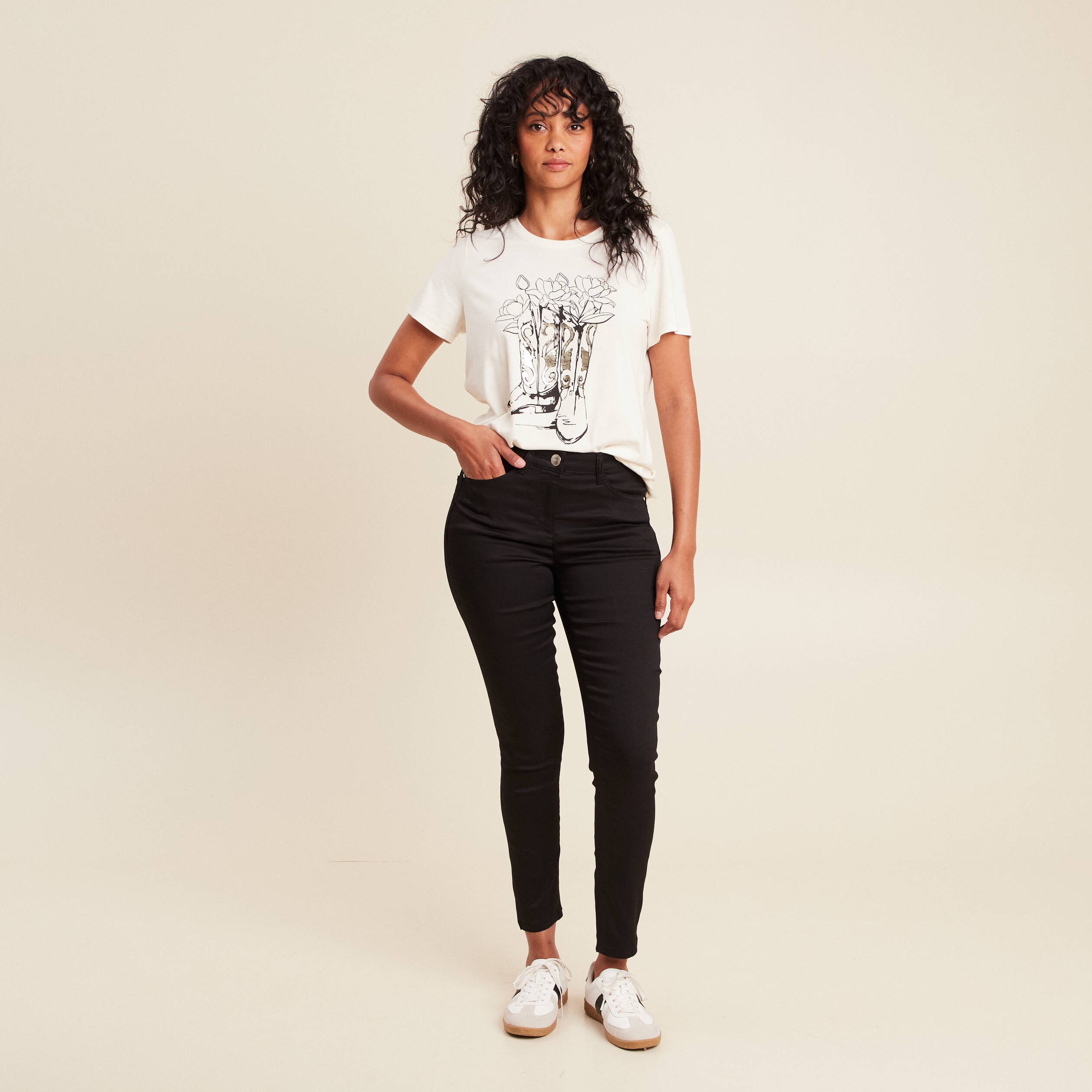 t shirt cintre court manches courtes ecru femme T-shirt cintré court manches courtes ecru femme