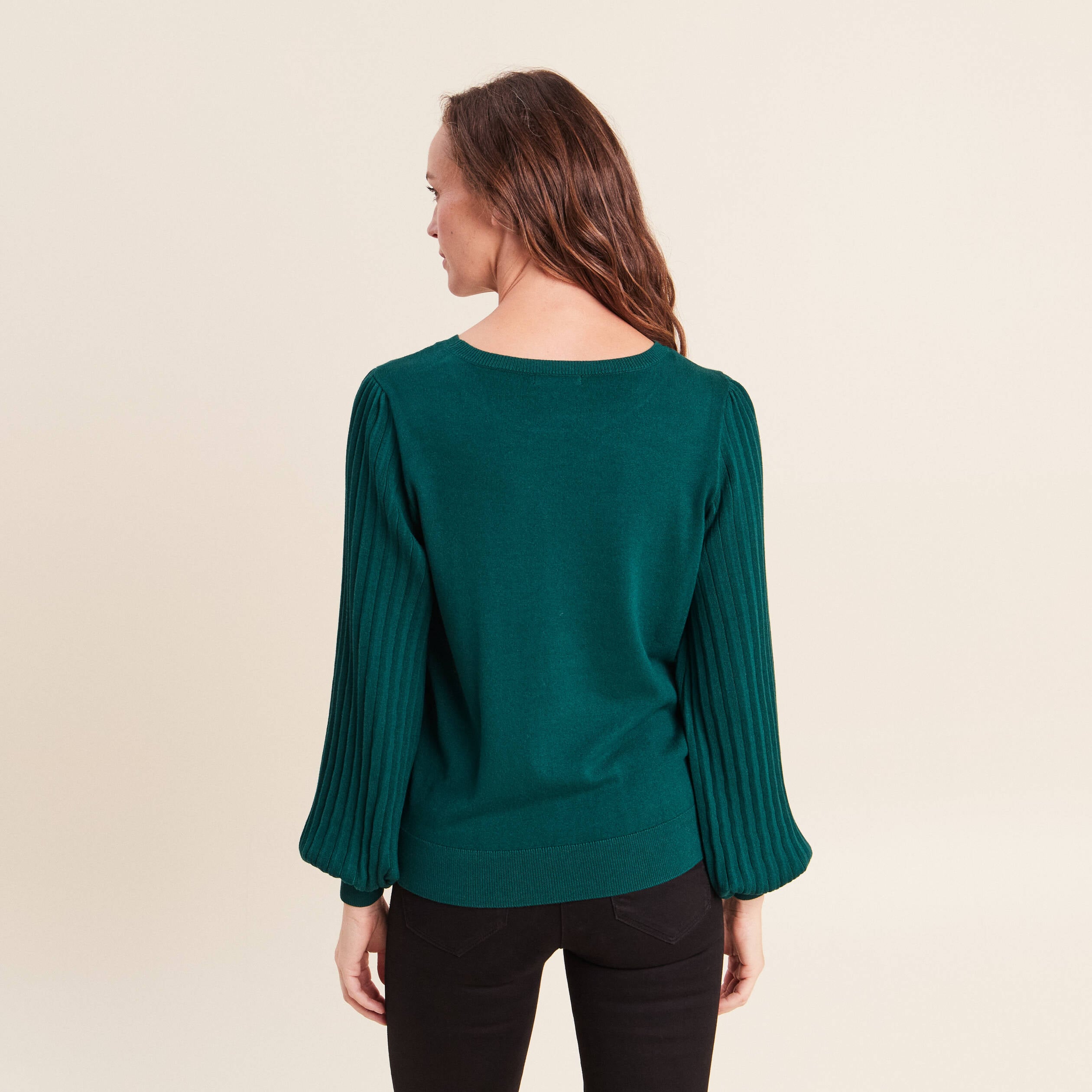 Pull cintr&eacute; col rond manches longues vert fonc&eacute; femme