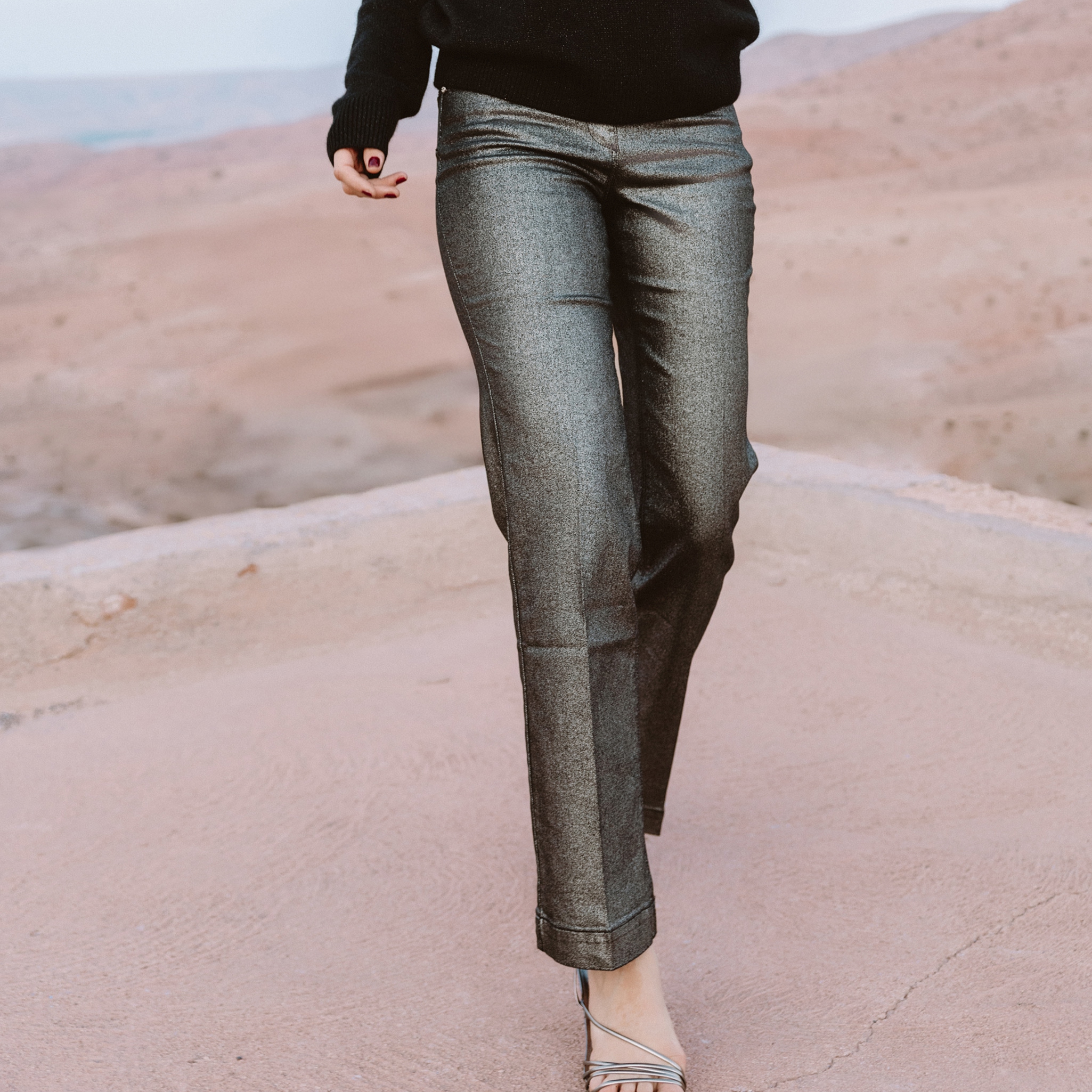 Pantalon enduit coupe large couleur argent femme