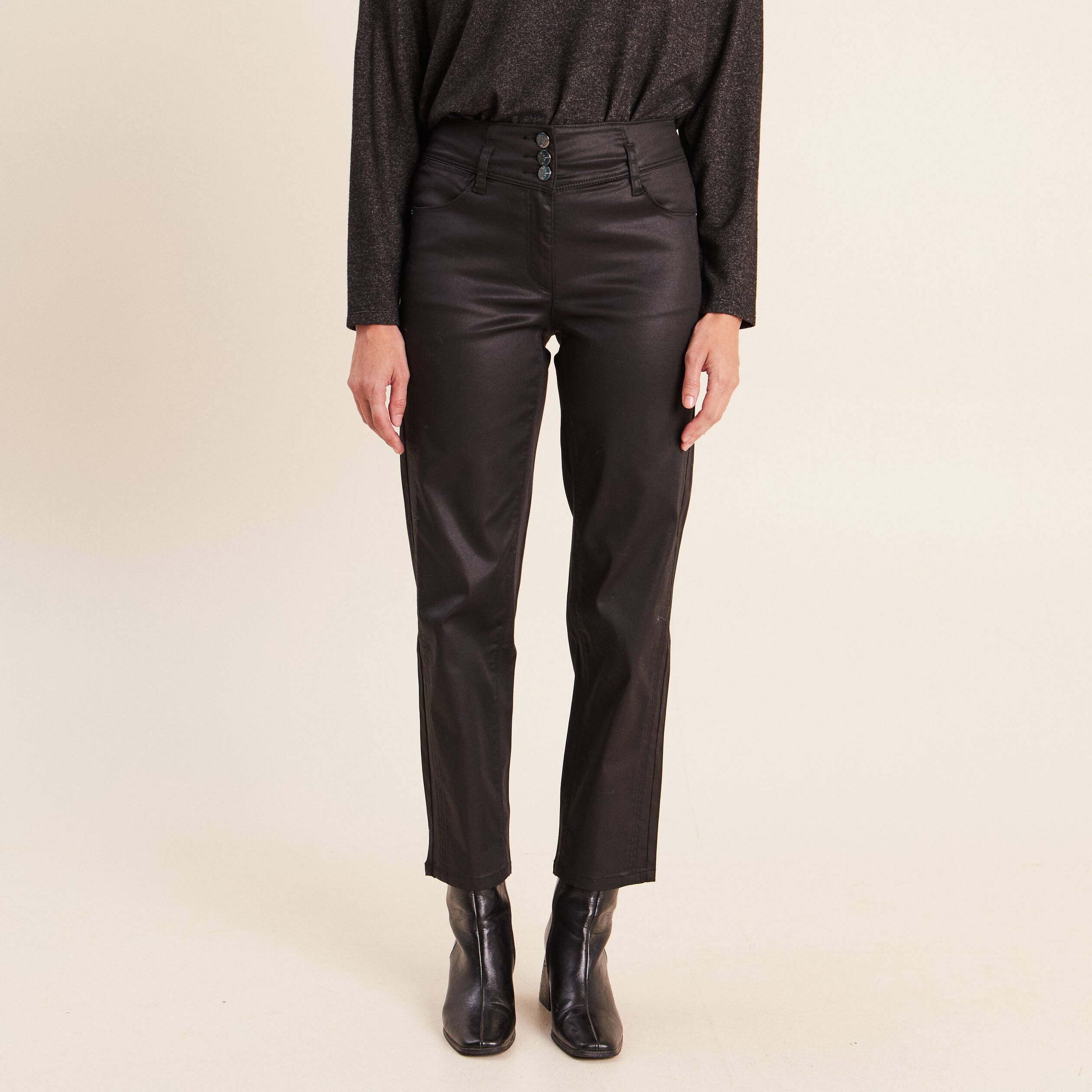 Pantalon enduit noir femme