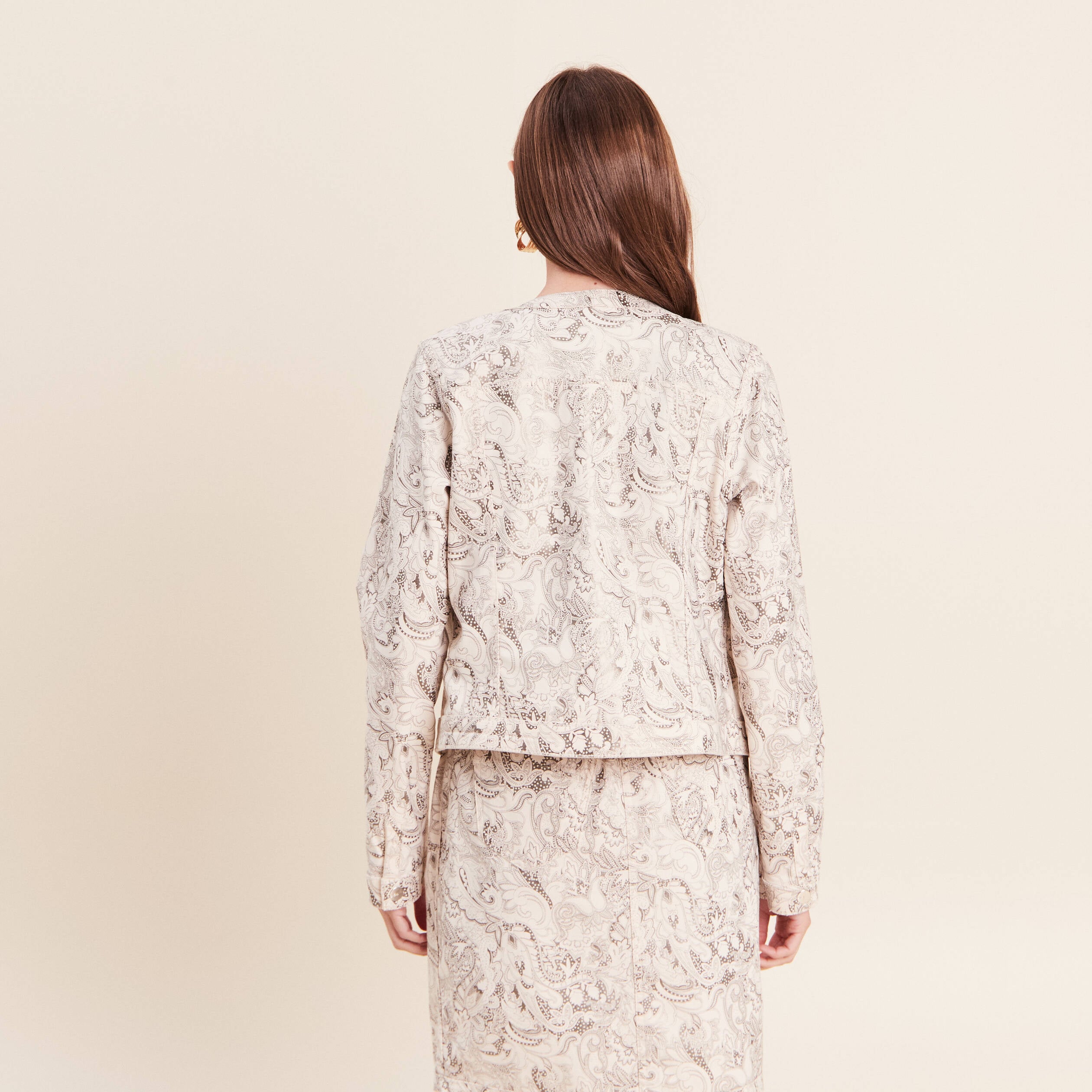 Veste cintr&eacute;e r&eacute;versible manches longues blanc femme
