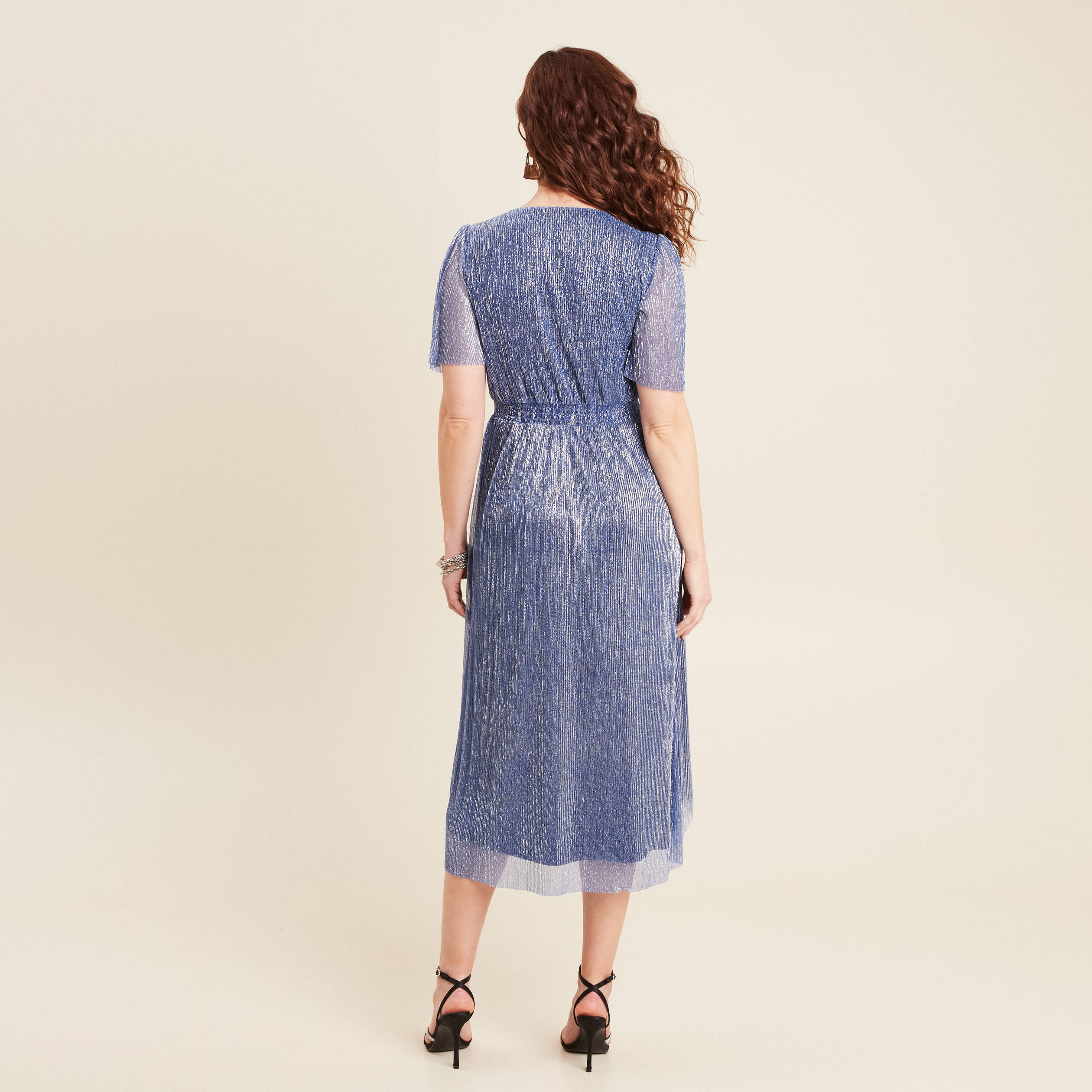 Robe longue &eacute;vas&eacute;e bleu ciel femme
