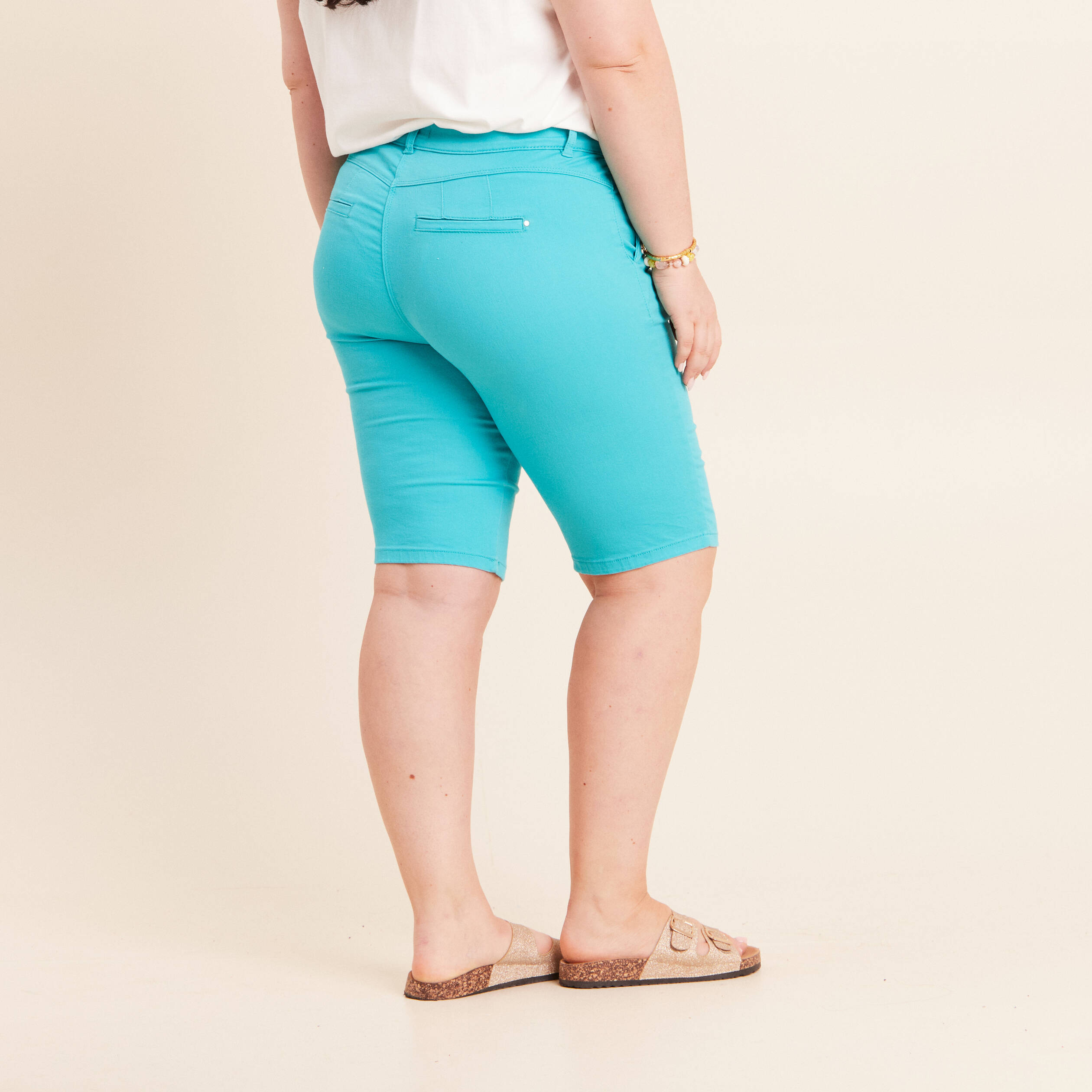 Bermuda ajust&eacute; taille standard vert turquoise femme