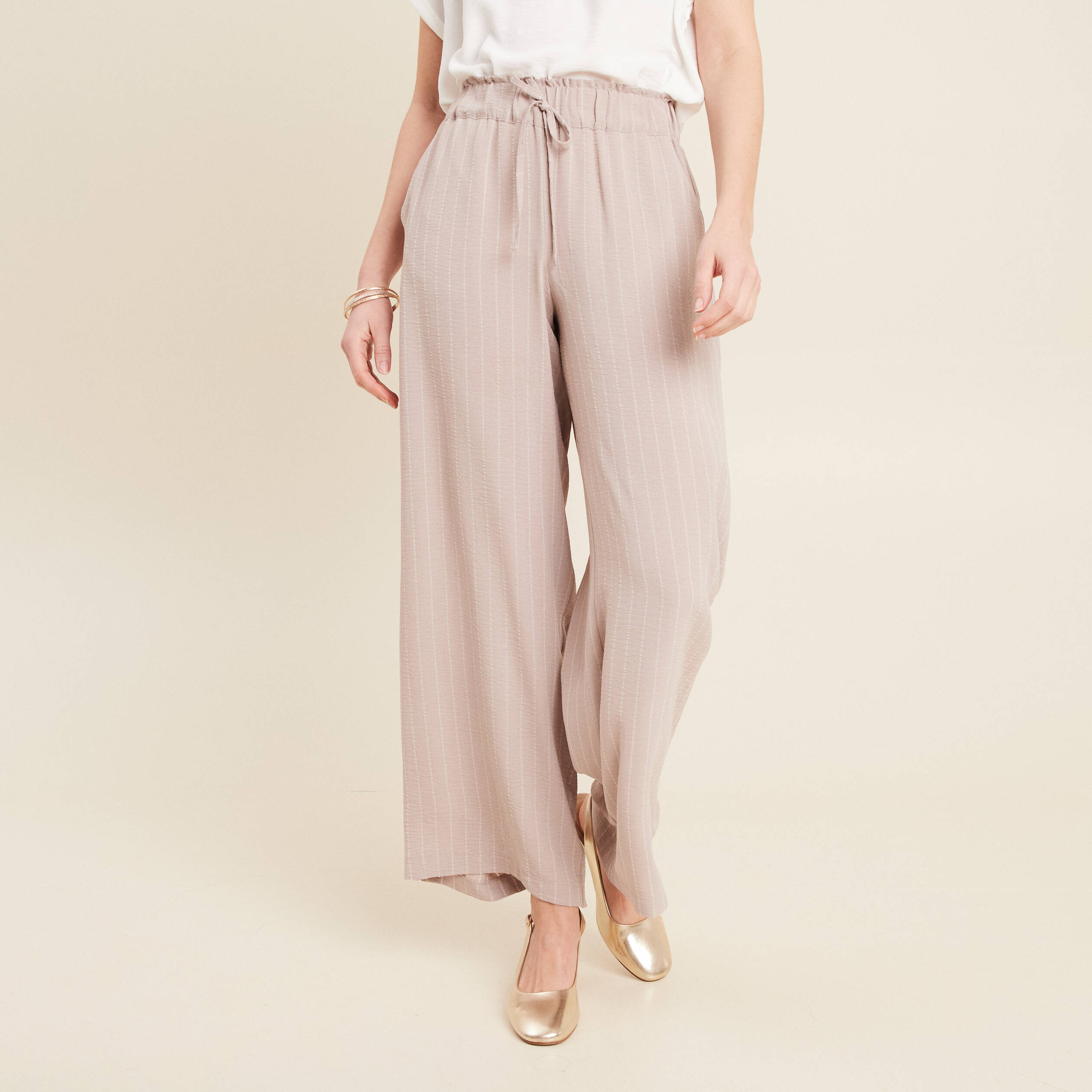 pantalon large taille haute beige femme Pantalon large taille haute beige femme