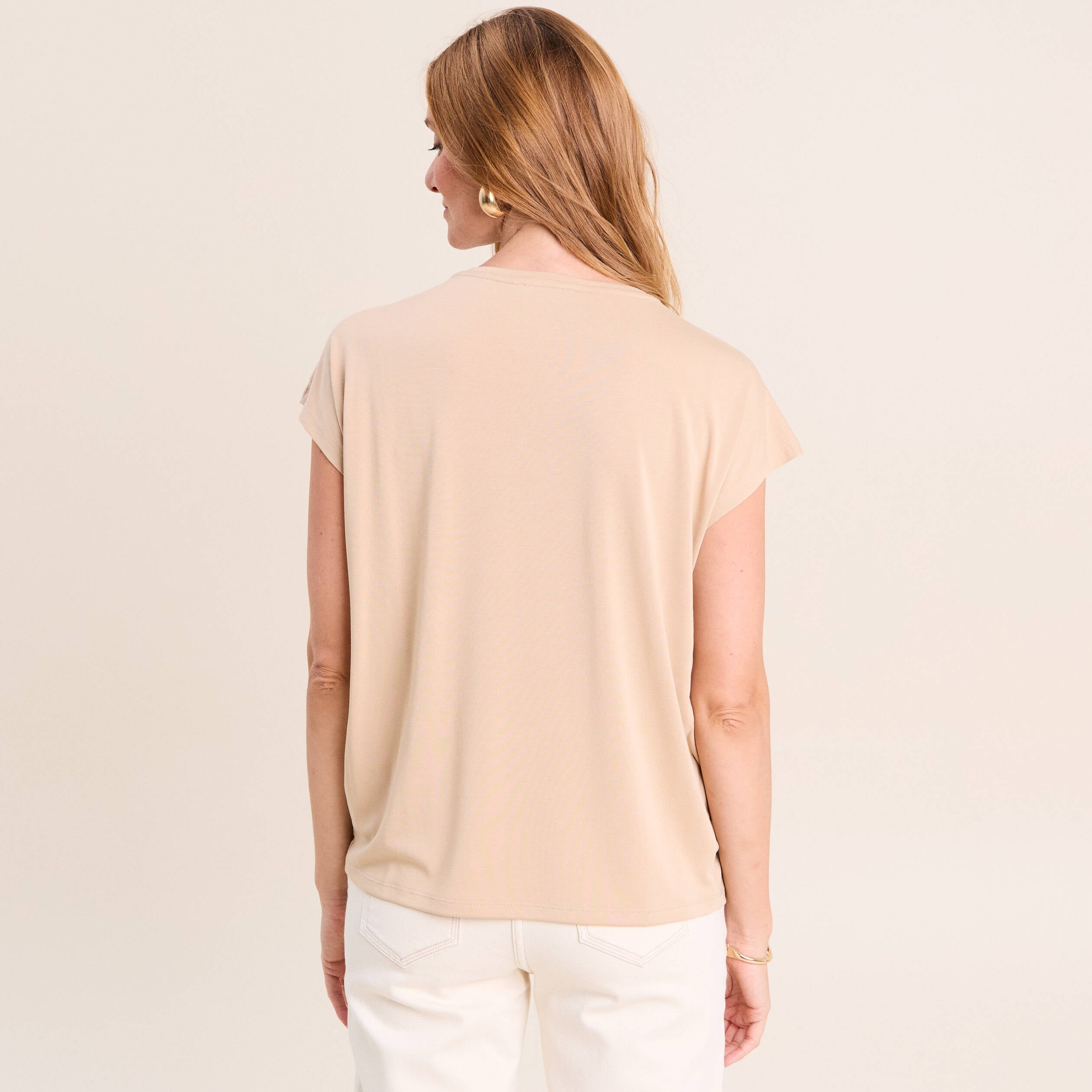 T-shirt droit col rond manches courtes sable femme