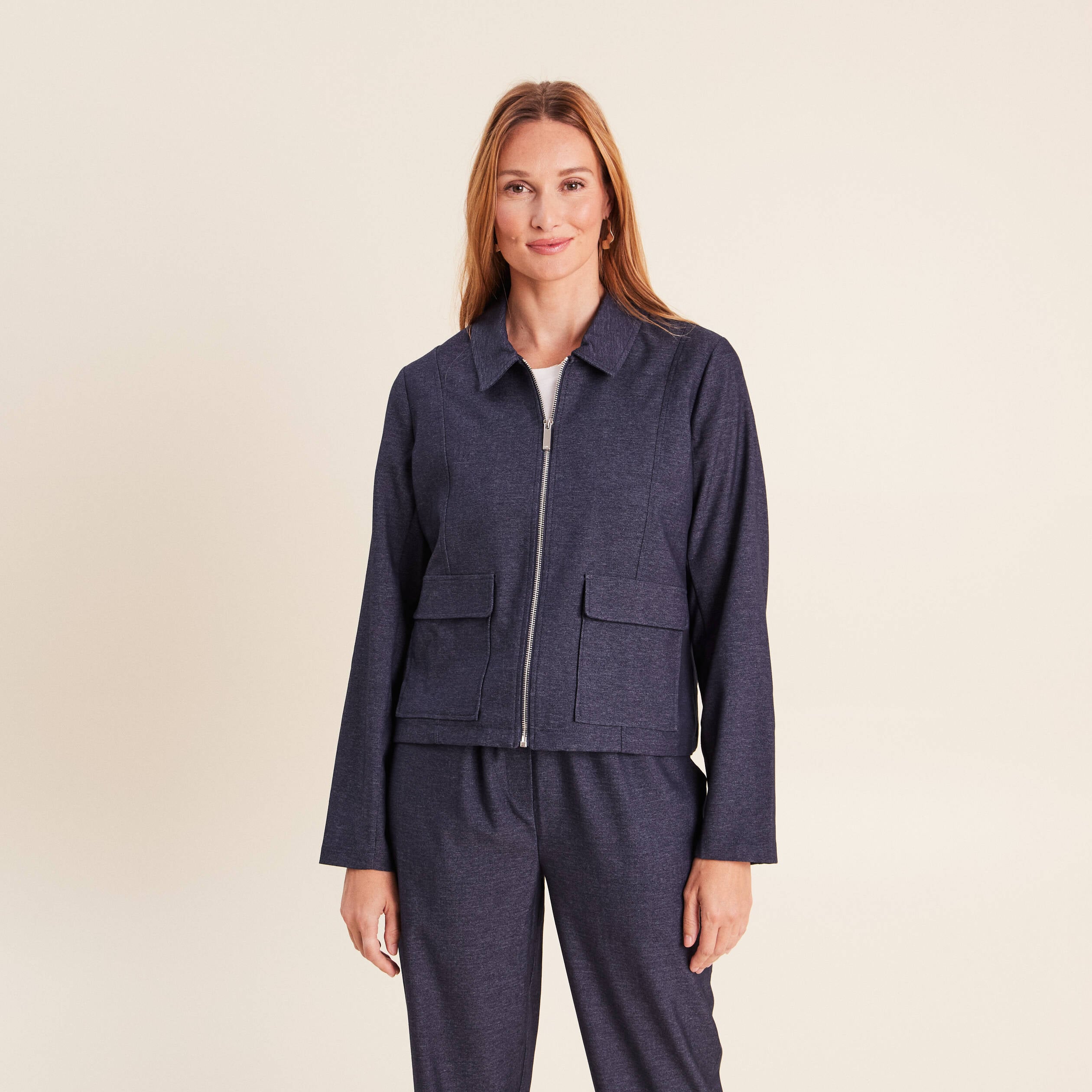 Veste courte droite en jean doubl&eacute;e denim brut femme