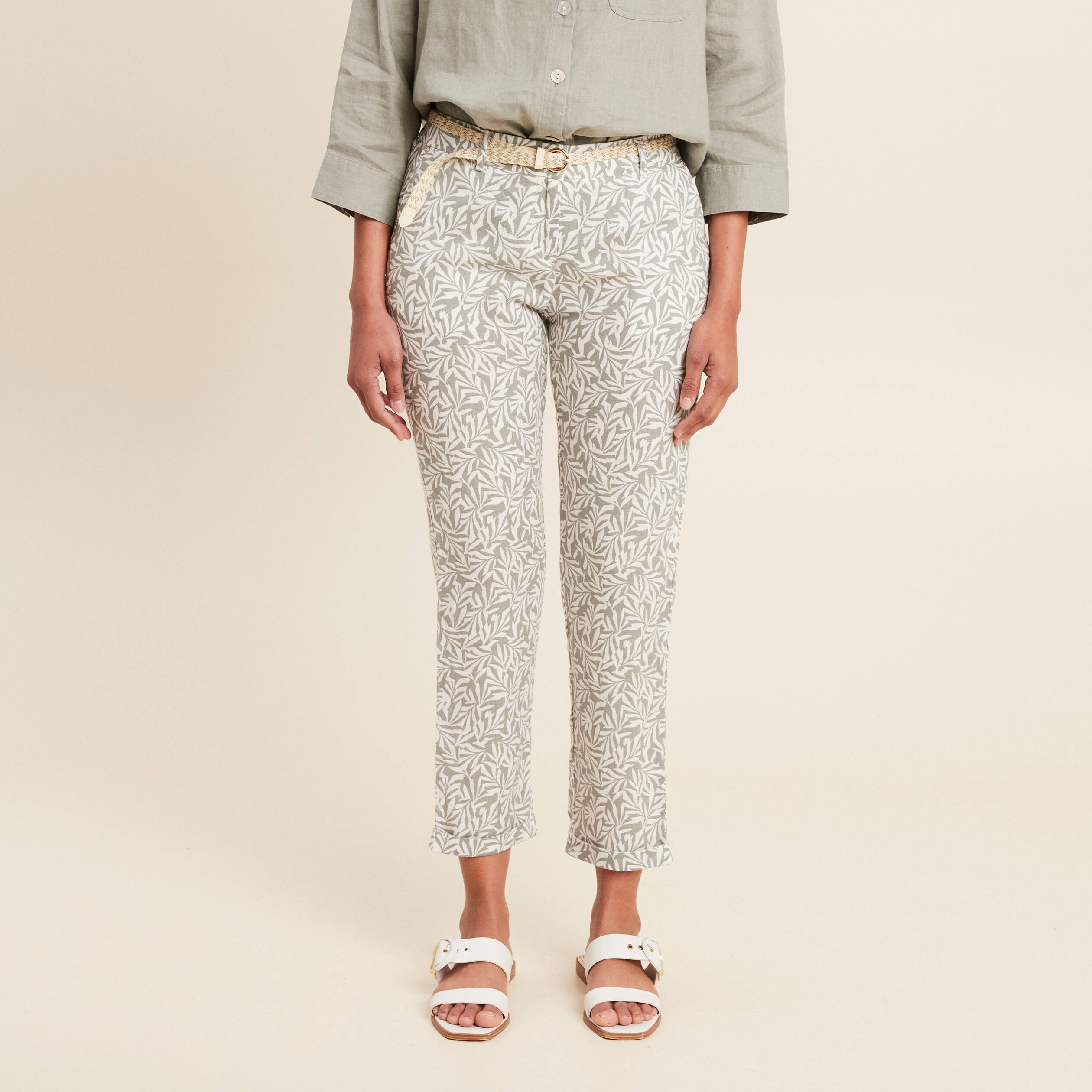Pantalon coupe chino en lin vert kaki femme